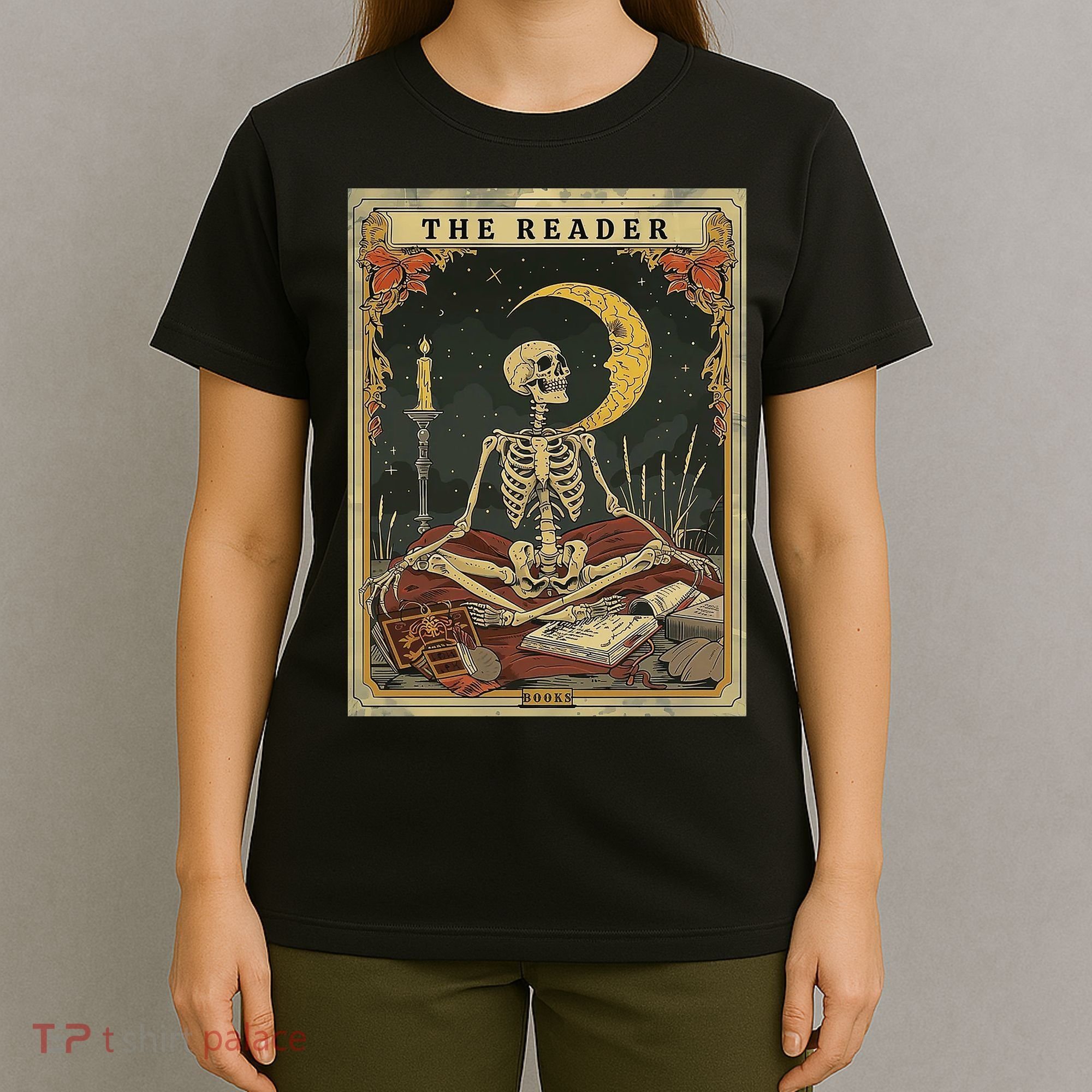 The Reader – Skeleton Tarot Card Funny Mystic T-Shirt