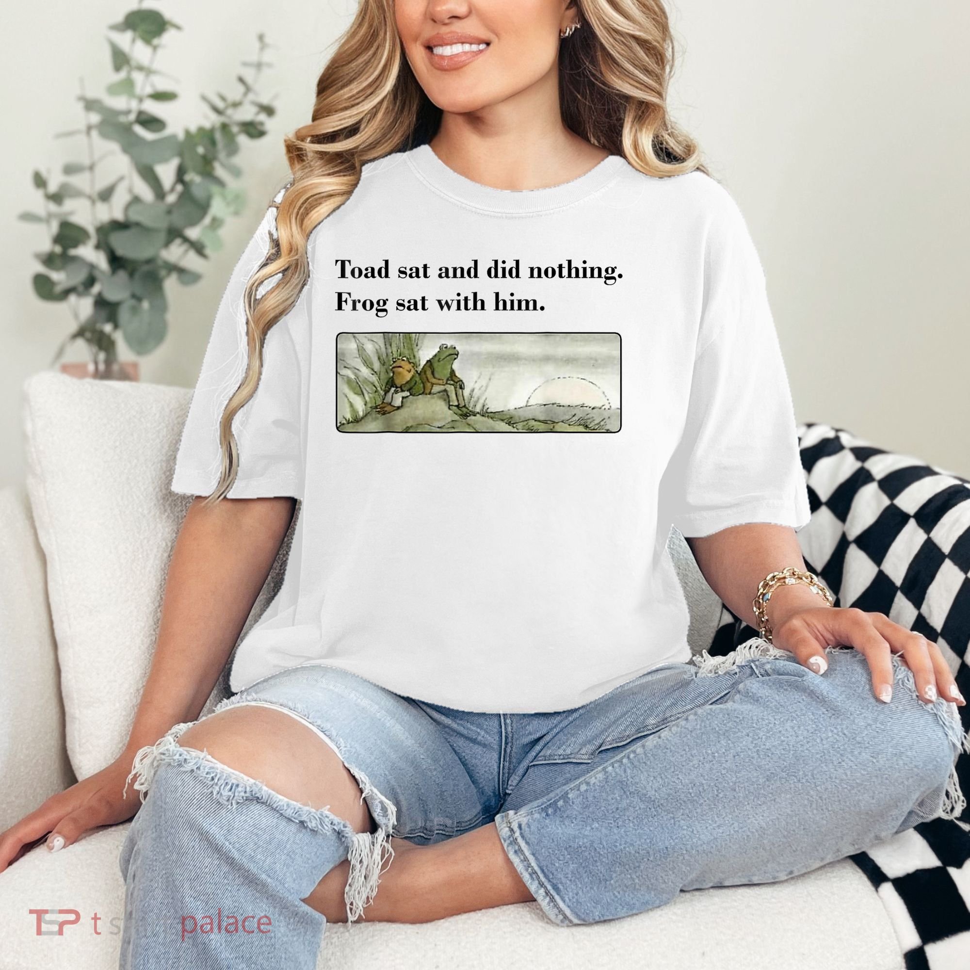 Toad Sat And Did Nothing Frog Sat With Him Comfort Colors T-Shirt