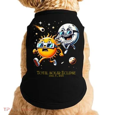 Total solar Eclipse 842024 Sun Flees Moon Eclipse Chase Doggie Tank