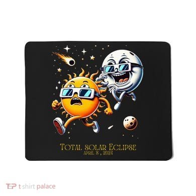 Total solar Eclipse 842024 Sun Flees Moon Eclipse Chase Mousepad