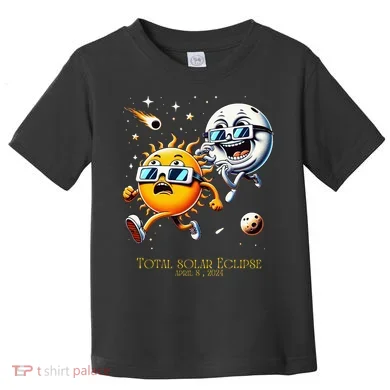 Total solar Eclipse 842024 Sun Flees Moon Eclipse Chase Toddler T-Shirt