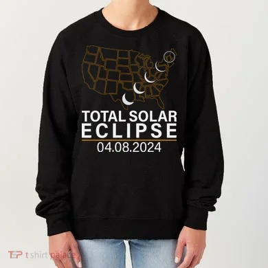 Total Solar Eclipse Women's Sweatshirt