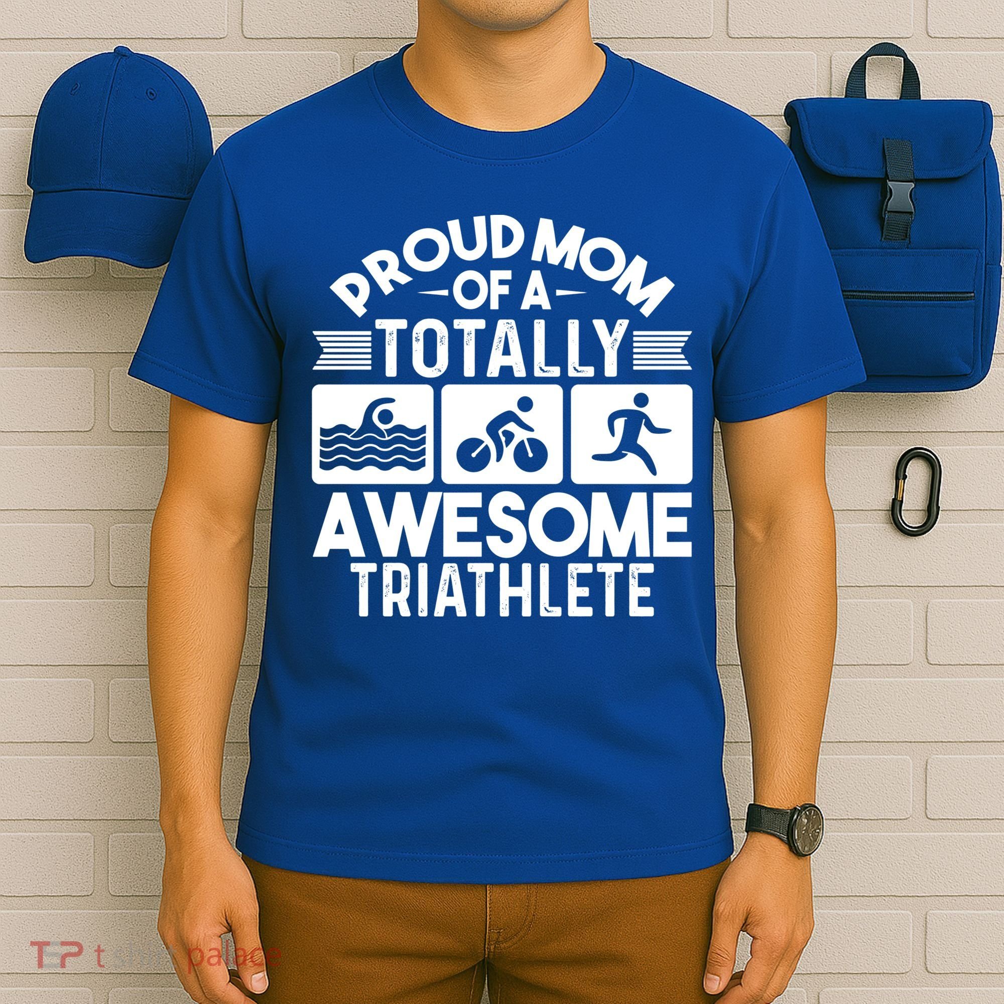 Triathlete Supporter Mom Gift Triathlon Run Swim Bike Cycle Gift T-Shirt