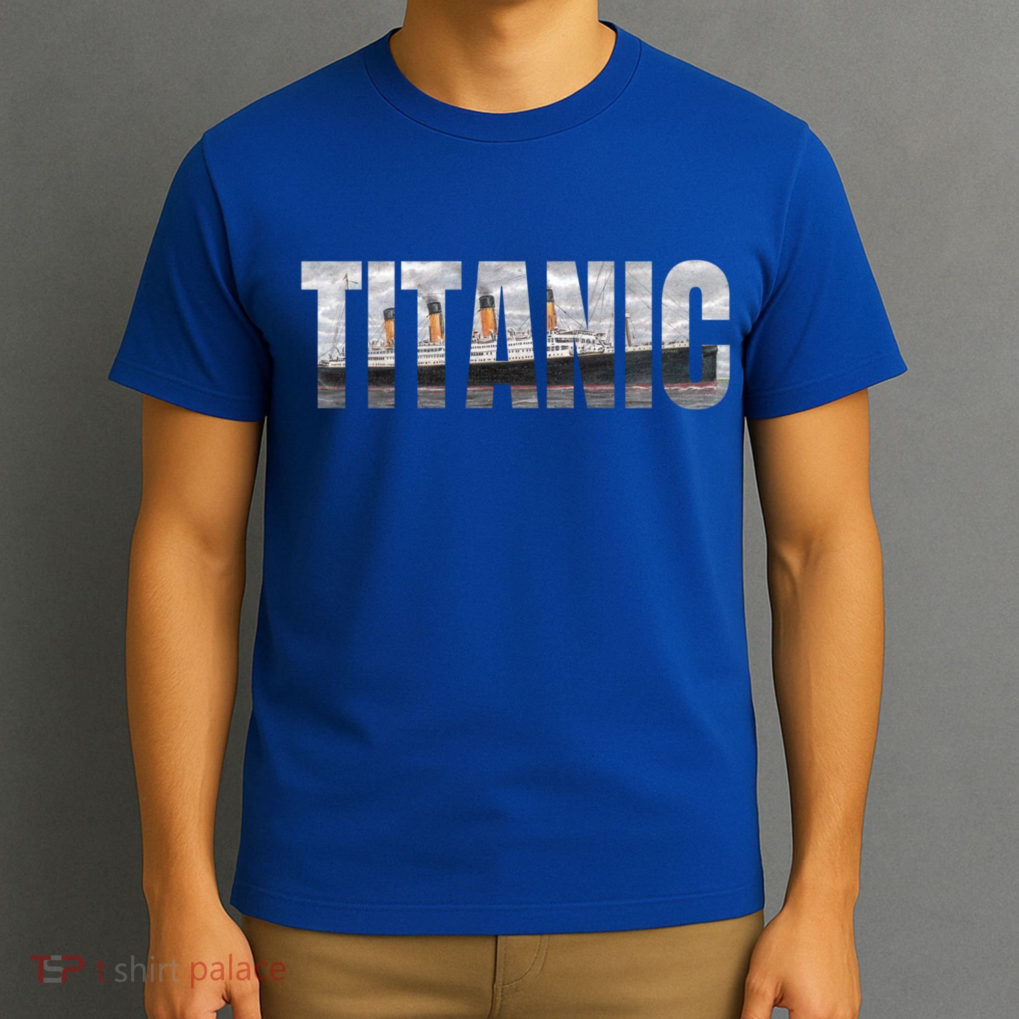 Titanic Sailing Ship 1912 Cruise Vintage Distressed Great Gift T-Shirt
