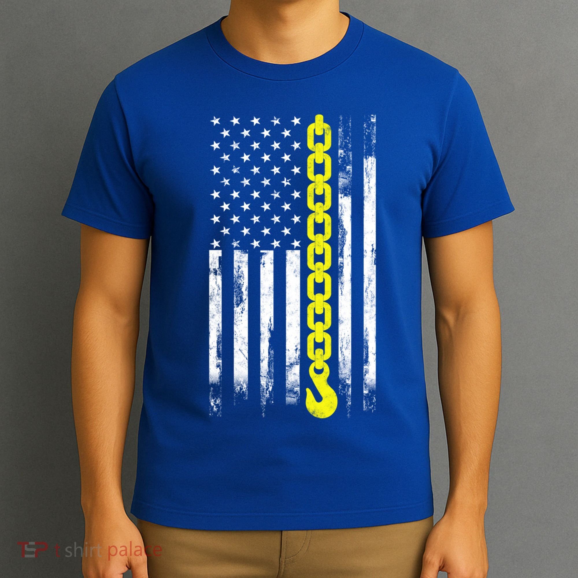 Tow Truck Driver Thin Yellow Line Usa Flag Gift Towing Dad Gift T-Shirt