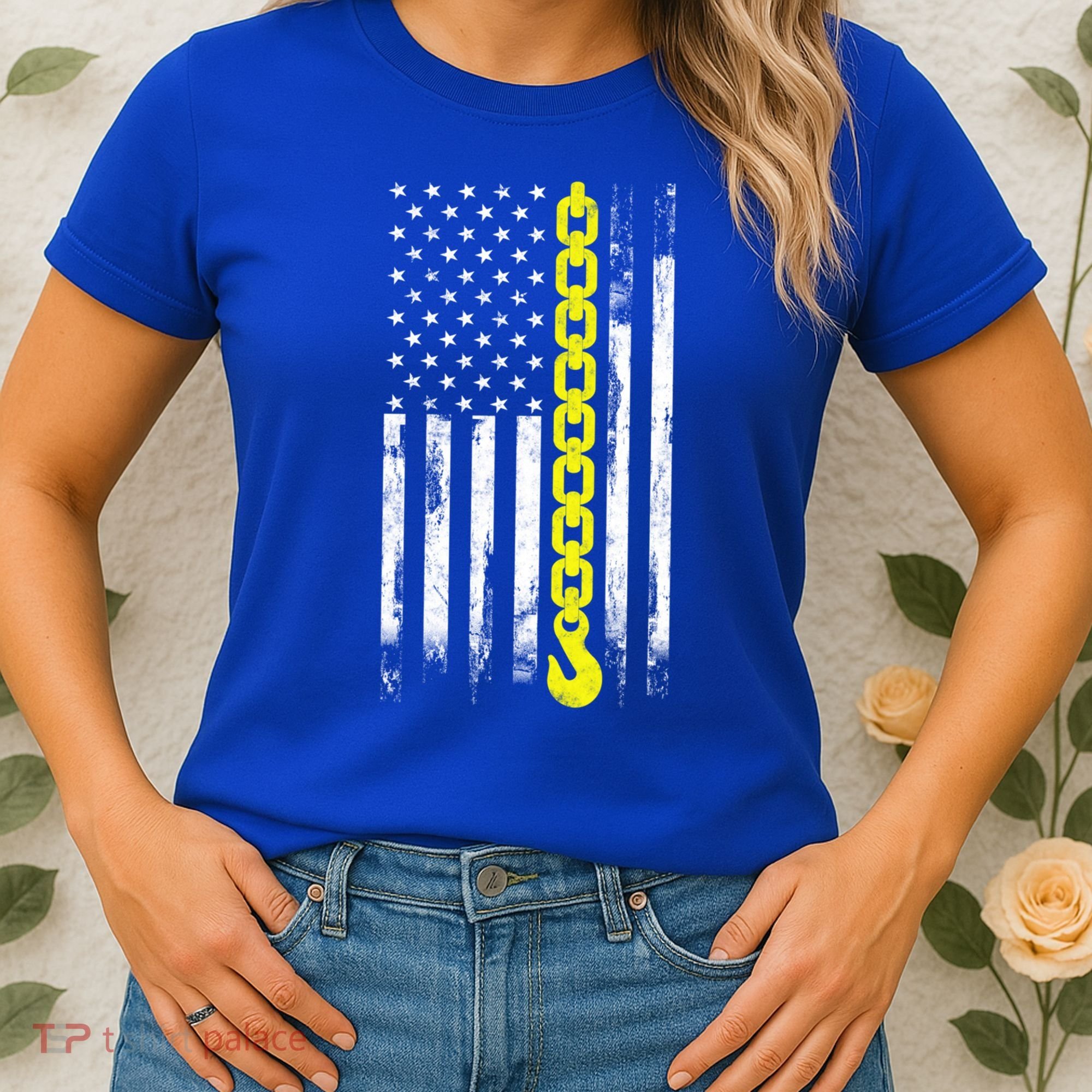 Tow Truck Driver Thin Yellow Line Usa Flag Gift Towing Dad Gift Women's T-Shirt