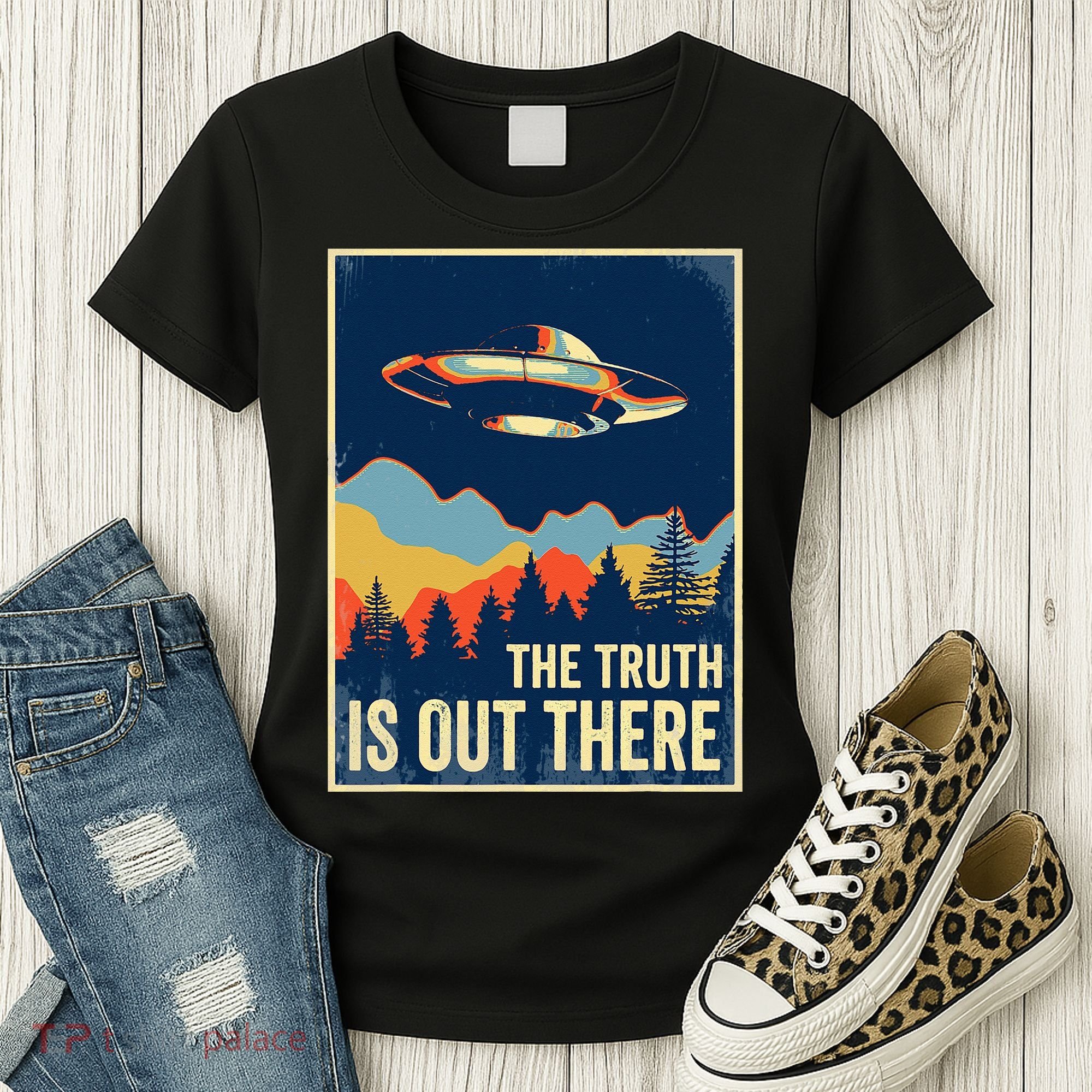 The Truth Is Out There Area 51 Alien UFO Women's T-Shirt