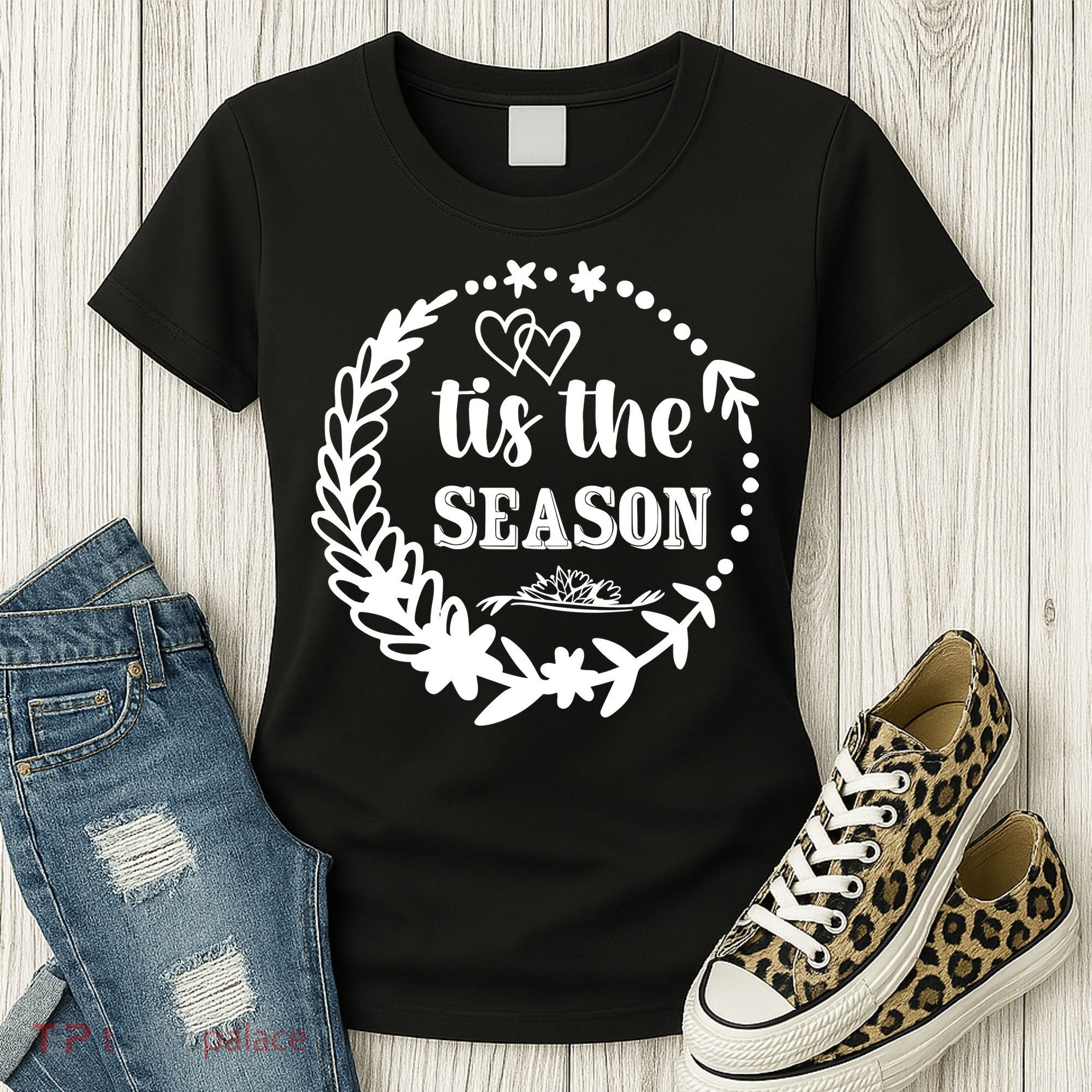 Tis The Season Halloween Quote Women's T-Shirt