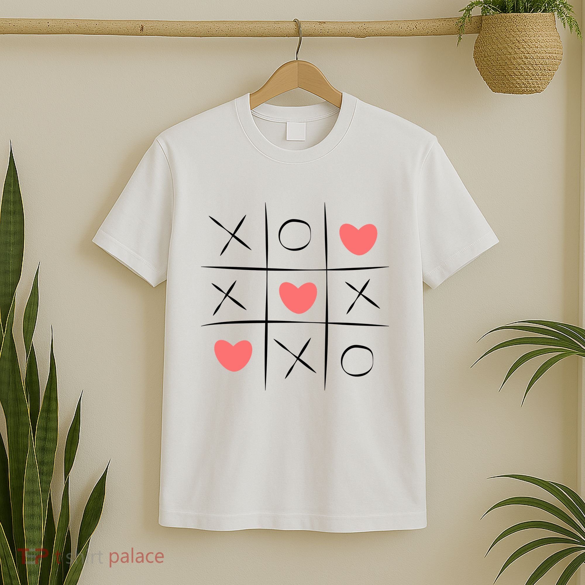 Tic Tac Toe Xoxo Valentines Day Cute T-Shirt