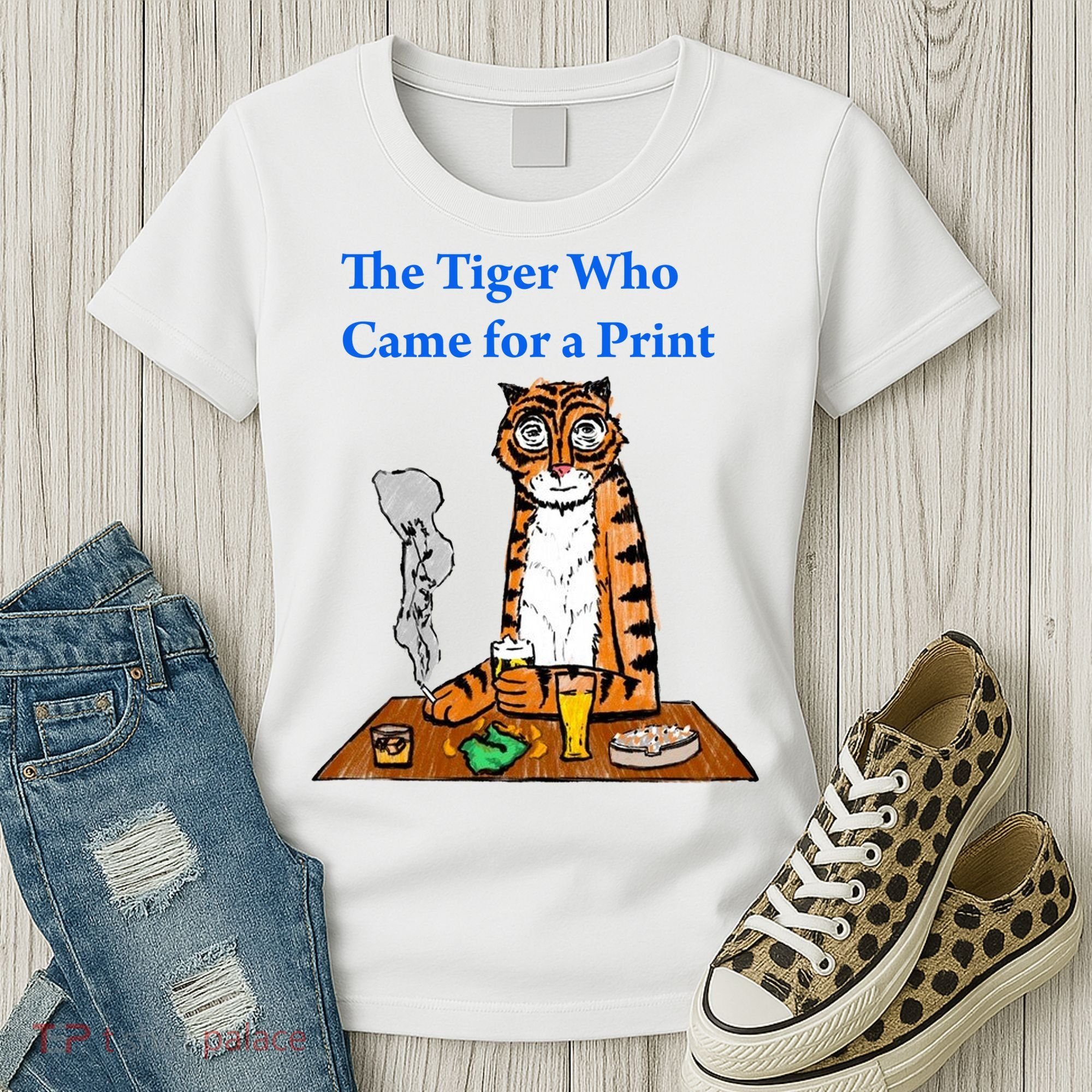 The Tiger Who Came For A Pint Women's T-Shirt