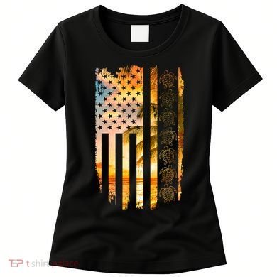 Turtle Sunset Beach Flag Women's T-Shirt