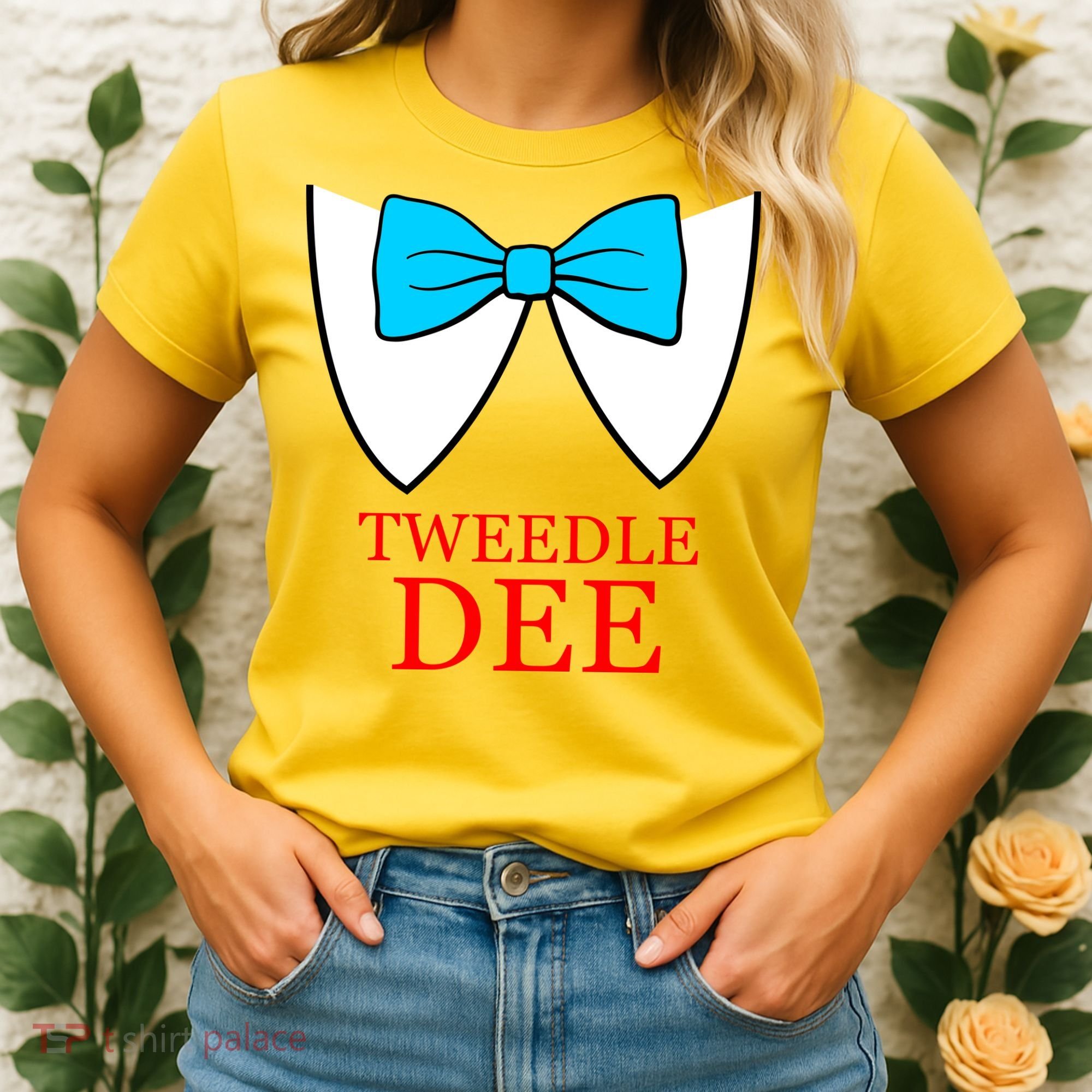 Tweedle Dee Costume Women's T-Shirt