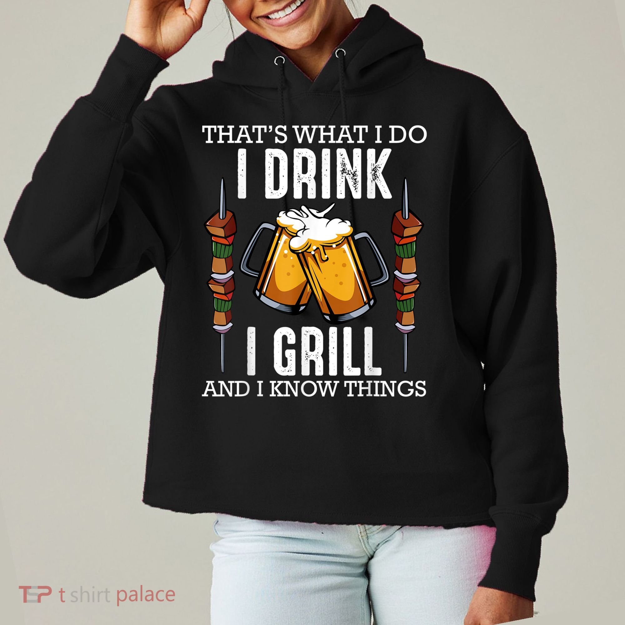 That's What I Do I Drink I Grill And Know Things BBQ Beer Ladies Heavyweight Boxy Pullover Hoodie