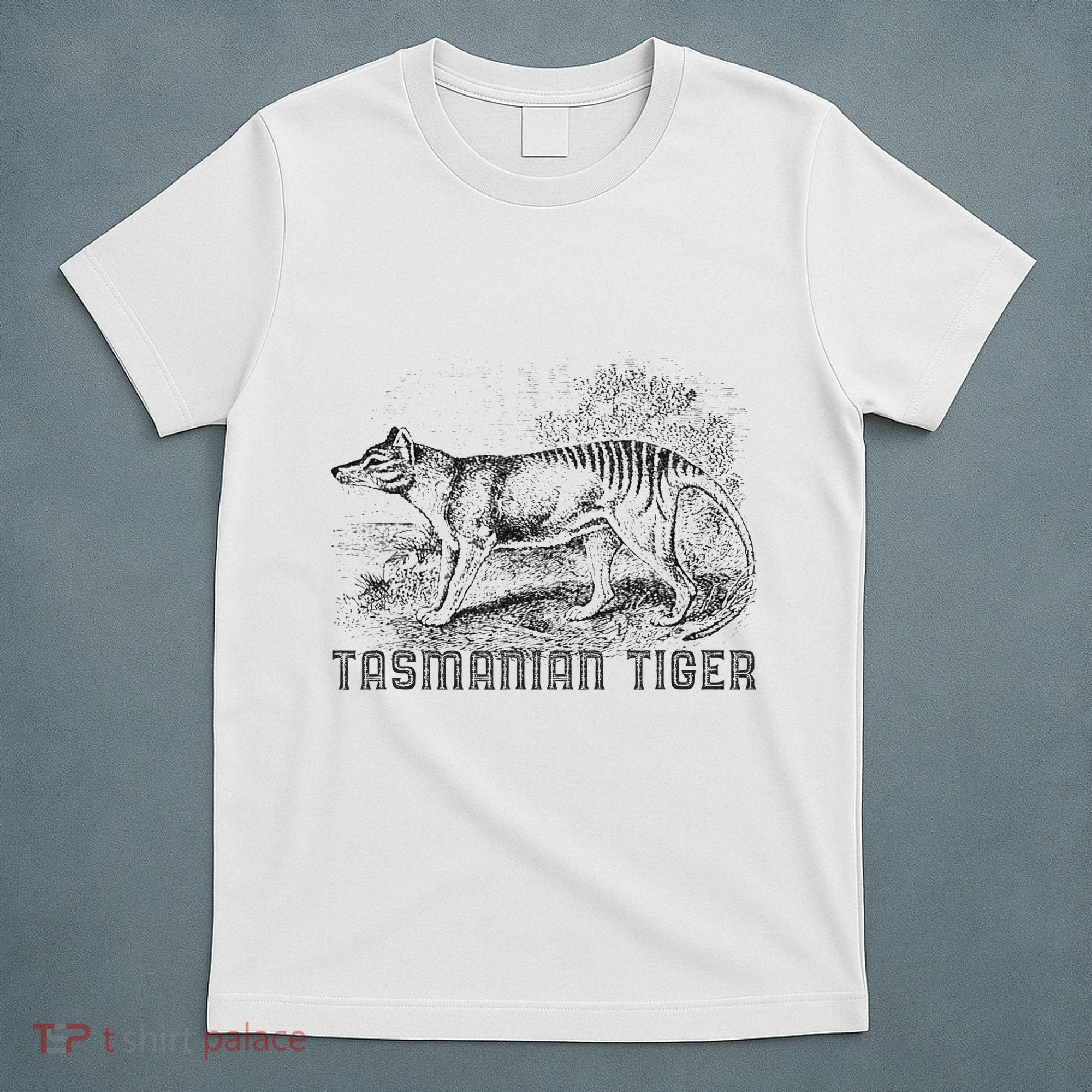 Tasmanian Wolf Tiger Thylacine Australian Extinction Gift T-Shirt