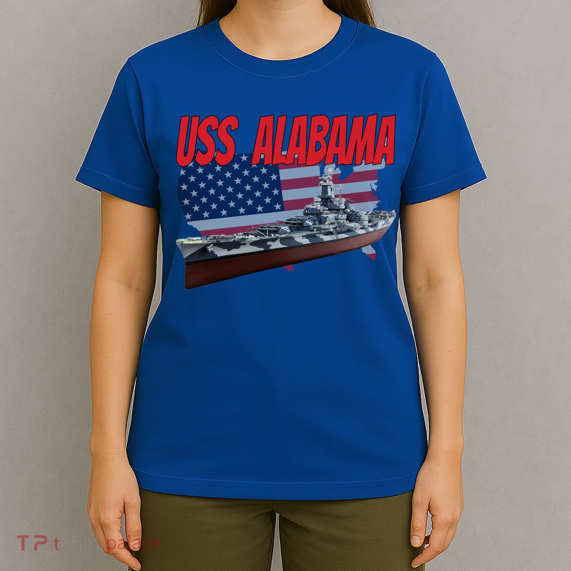 Uss Alabama Bbgift60 Ww2 And Cold War Veteran Battleship Boy Dad Gift T-Shirt