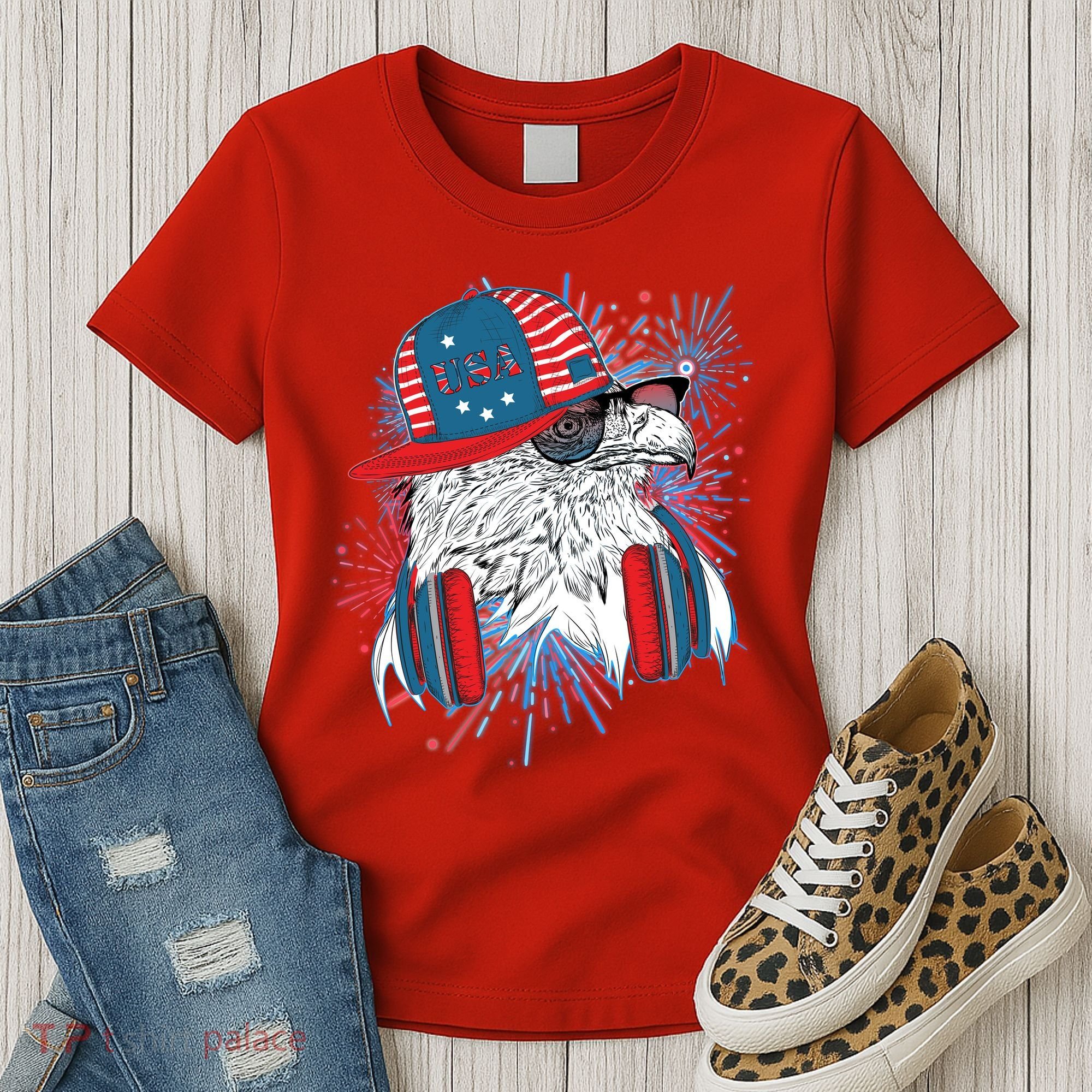 USA American Flag Fireworks Hip Hop Headphones Eagle Women's T-Shirt