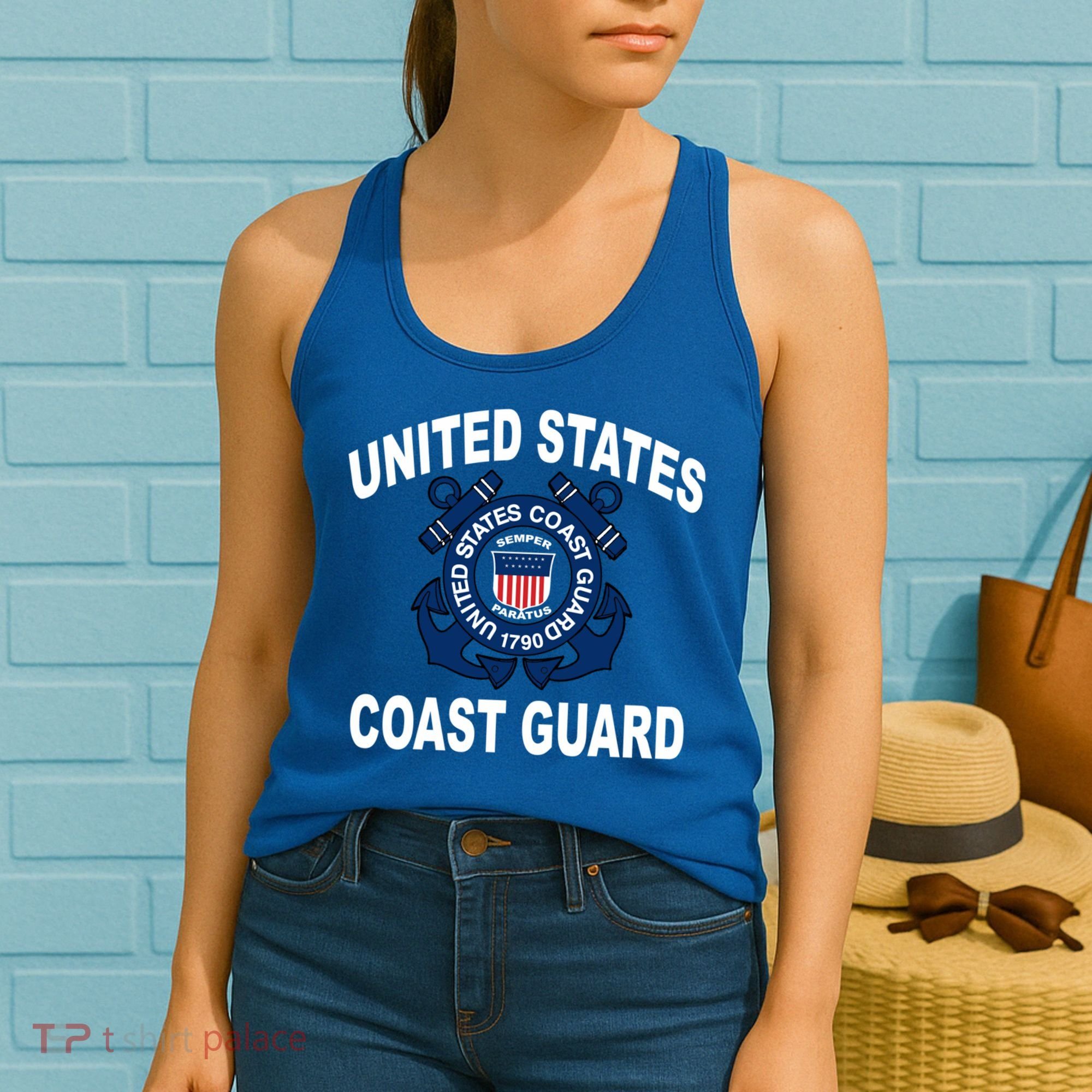 Us Coast Guard (Uscg) Alumni Cool Gift Men And Women Women's Tank Top