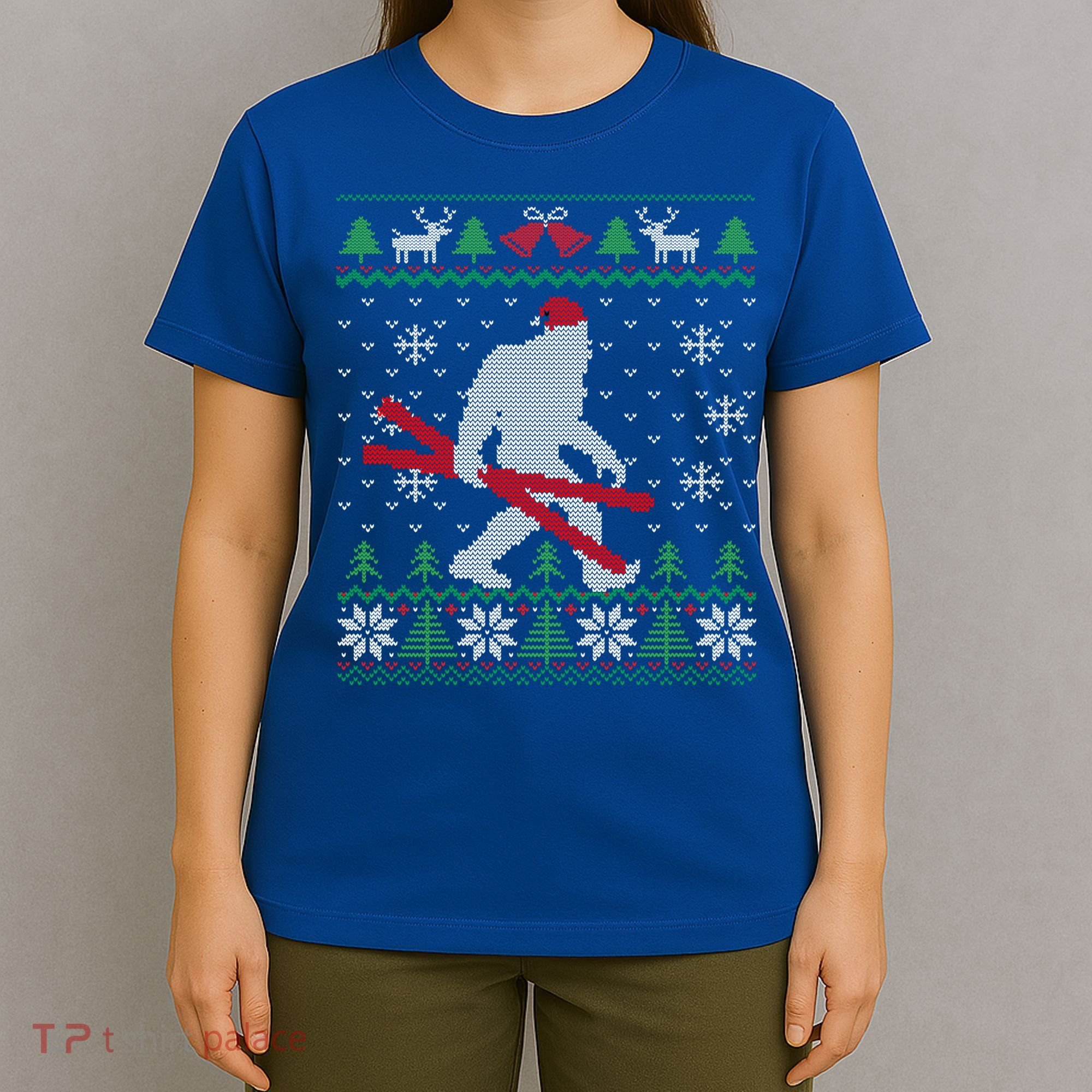 Ugly Christmas Sasquatch Ski Cool Gift Skiing Gift Cool Gift T-Shirt