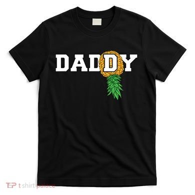 Upside Down Pineapple Swinger Daddy Men T-Shirt