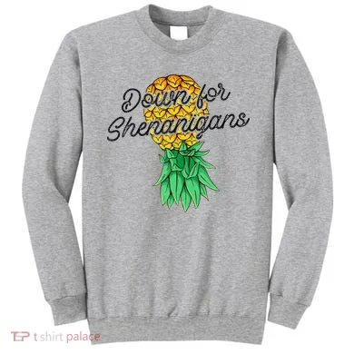 Sweatshirt