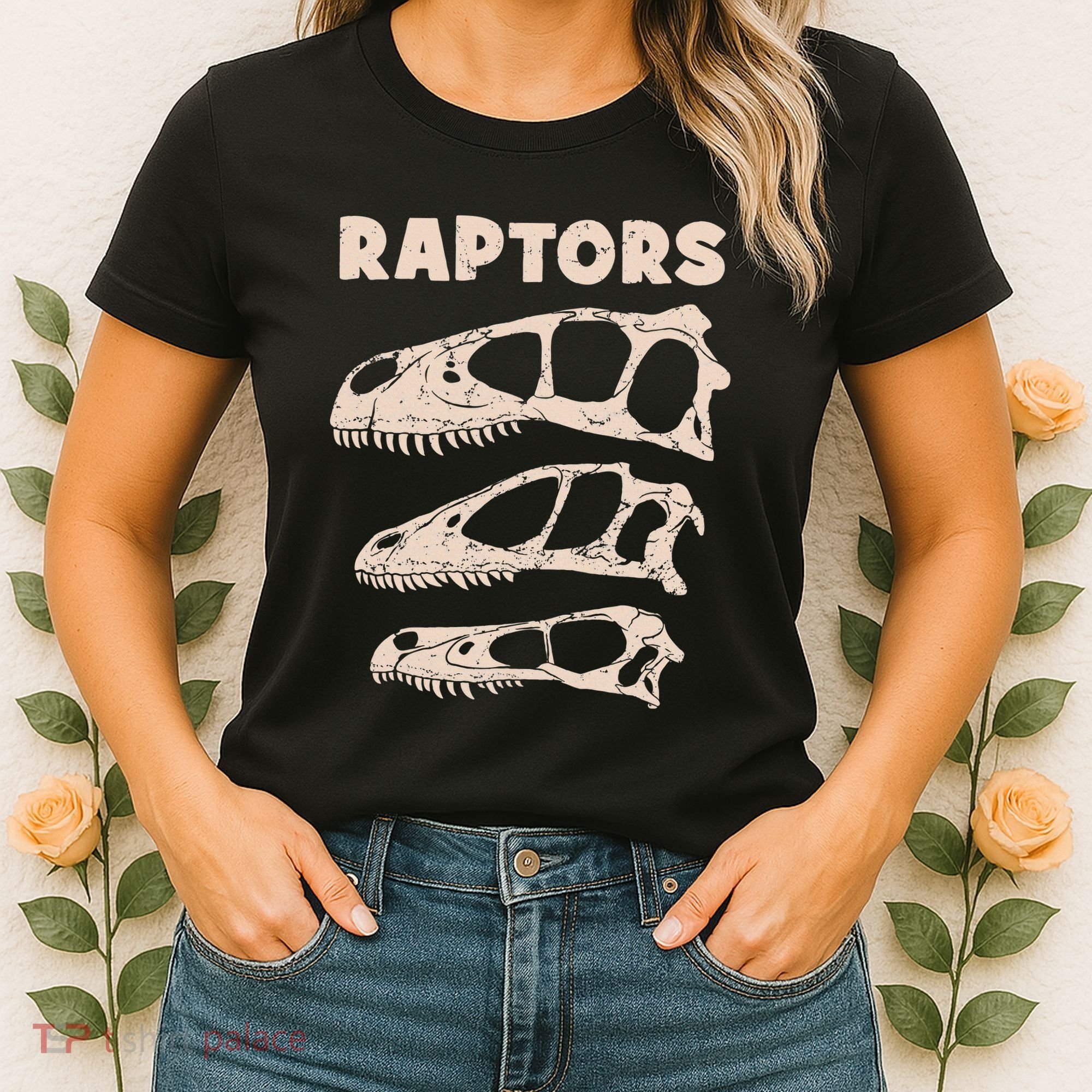 Utahraptor Deinonychus Velociraptor Skull Fossil Hunter Women's T-Shirt