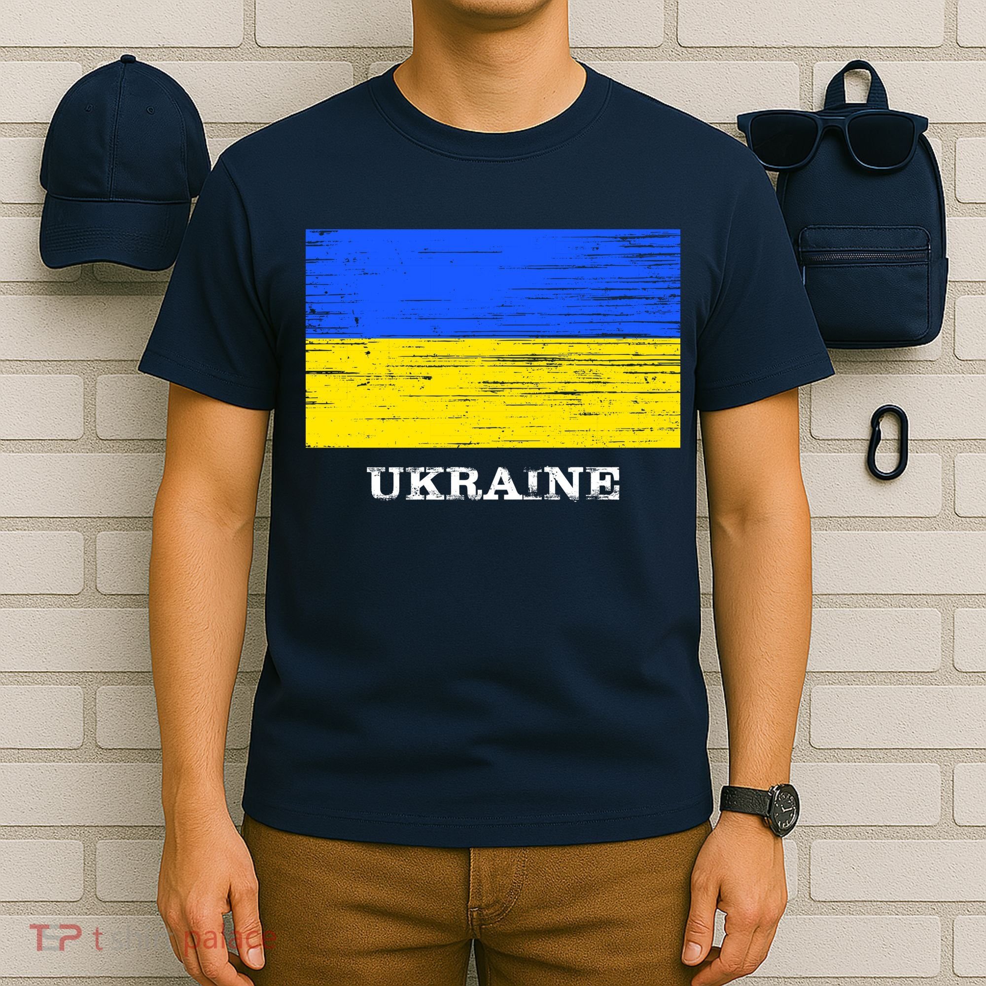 Ukraine Distressed Vintage World Flag Nationality Ukrainian Pride T-Shirt