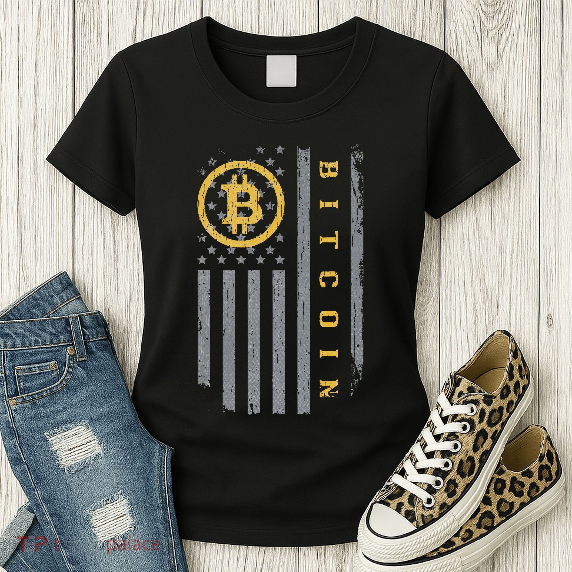 Usa Flag Bitcoin Distressed Digital Currency Btc Crypto Coin Women's T-Shirt