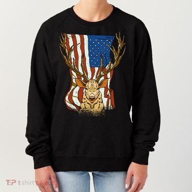 USA Flag Deer Hunting Gift Women's Sweatshirt