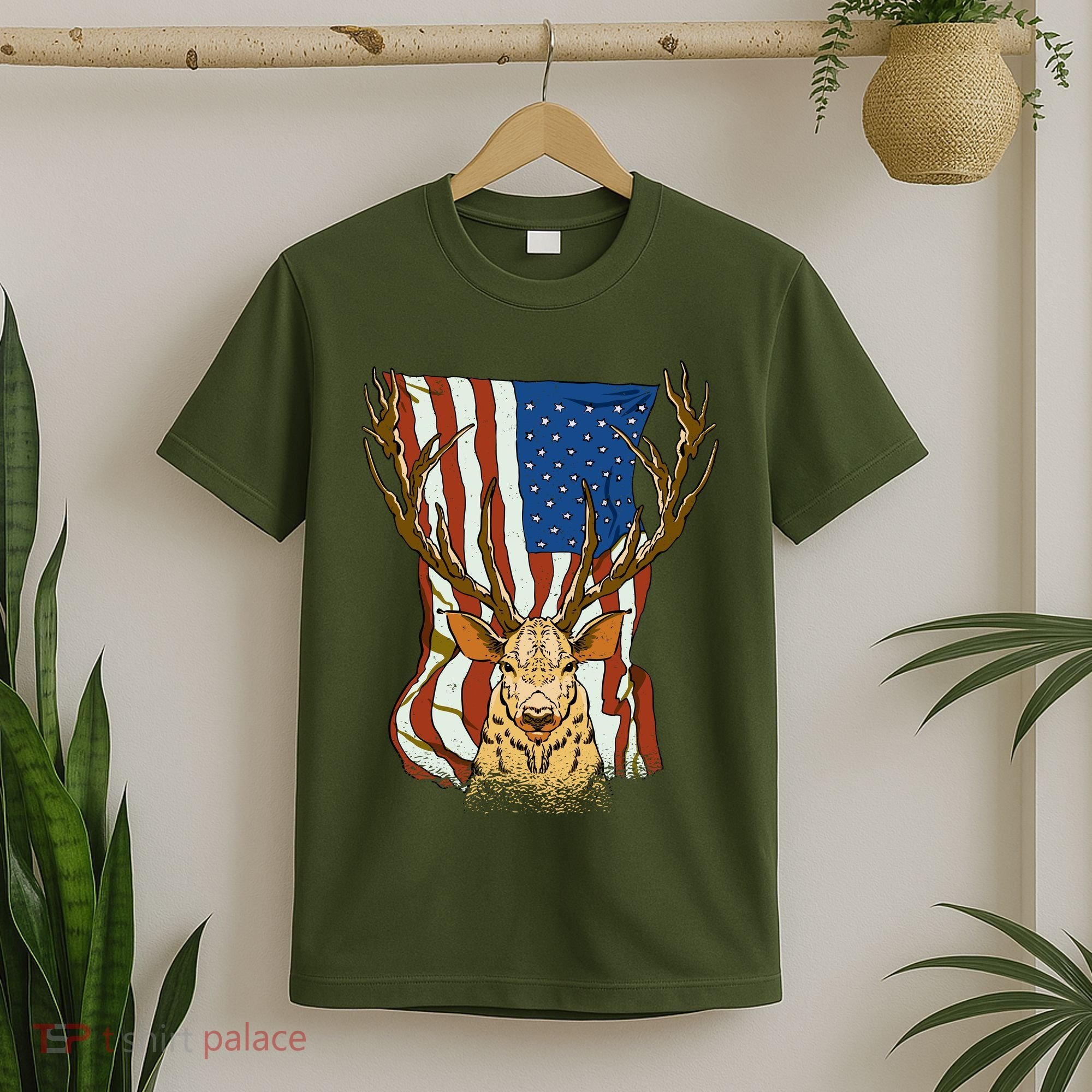 USA Flag Deer Hunting Gift T-Shirt