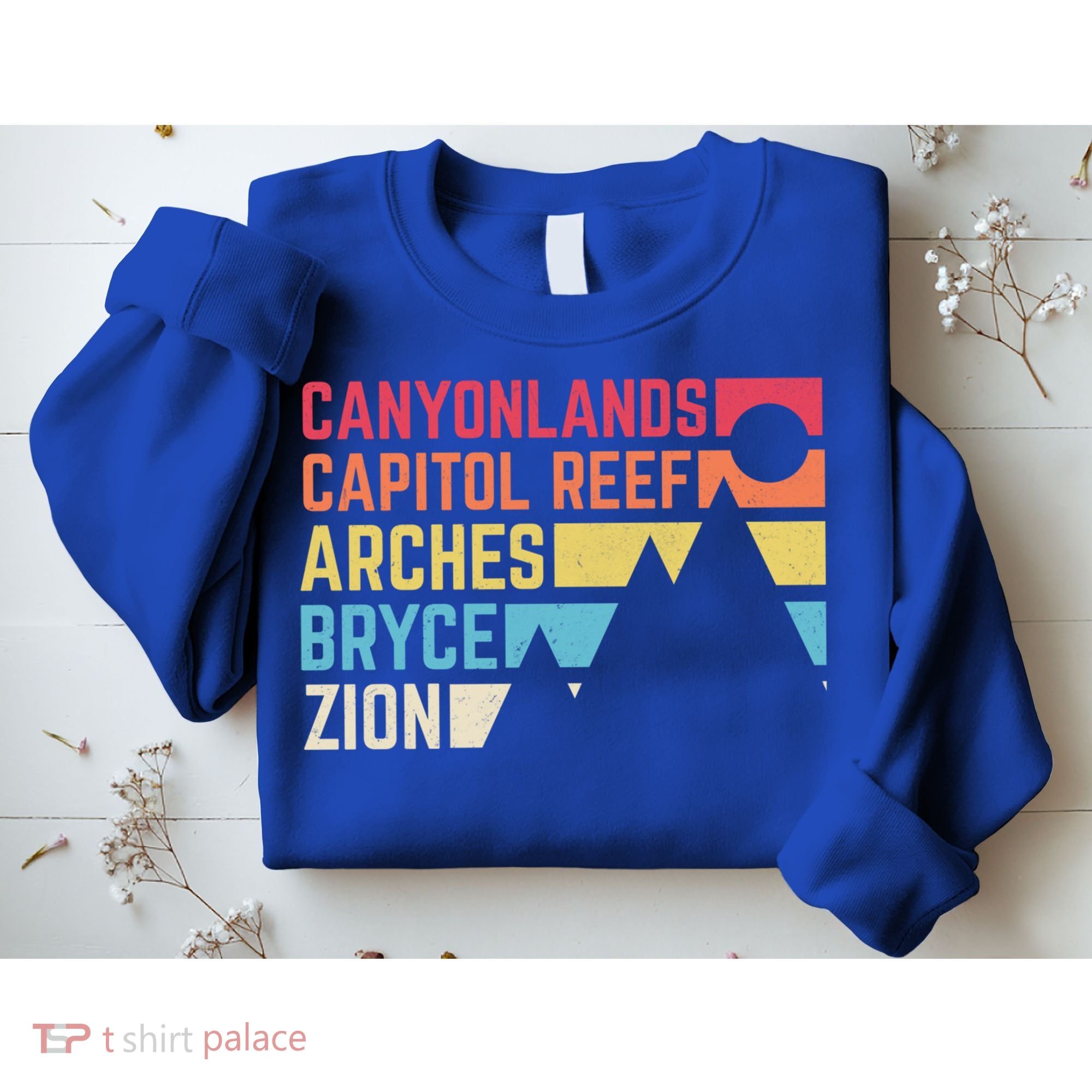 Utahs Five National Parks Souvenir Cool Gift Nps Moab Utah Mighty 5 Gift Sweatshirt