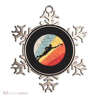Ultimate Frisbee Retro Distressed Ornament