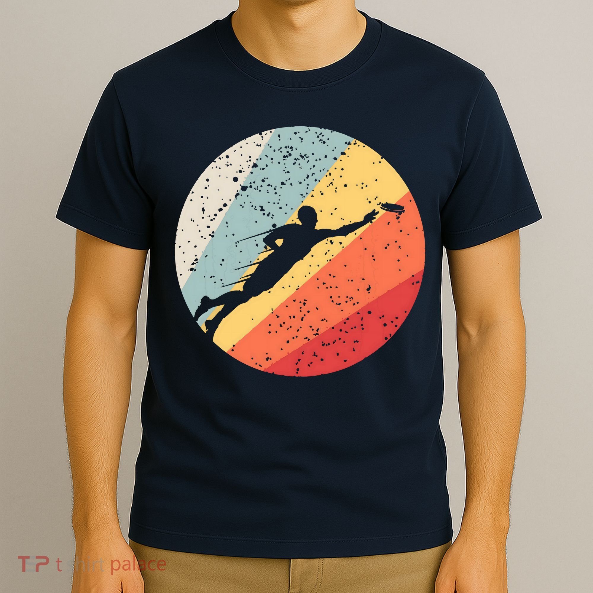 Ultimate Frisbee Retro Distressed T-Shirt