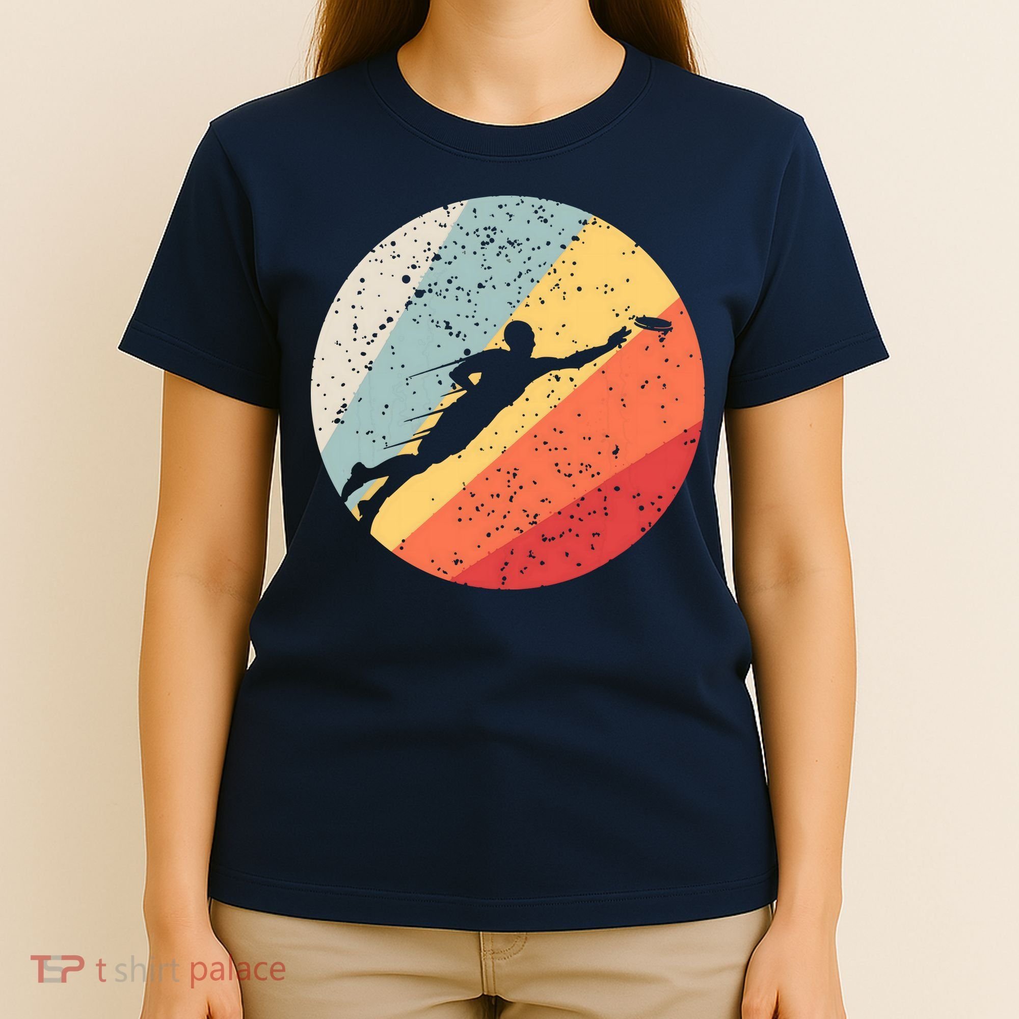 Ultimate Frisbee Retro Distressed T-Shirt