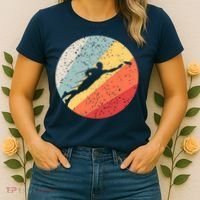 Ultimate Frisbee Retro Distressed Women's T-Shirt thumb 2