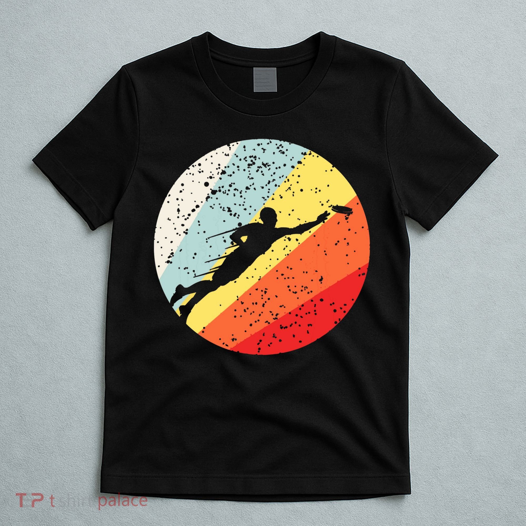 Ultimate Frisbee Retro Distressed T-Shirt