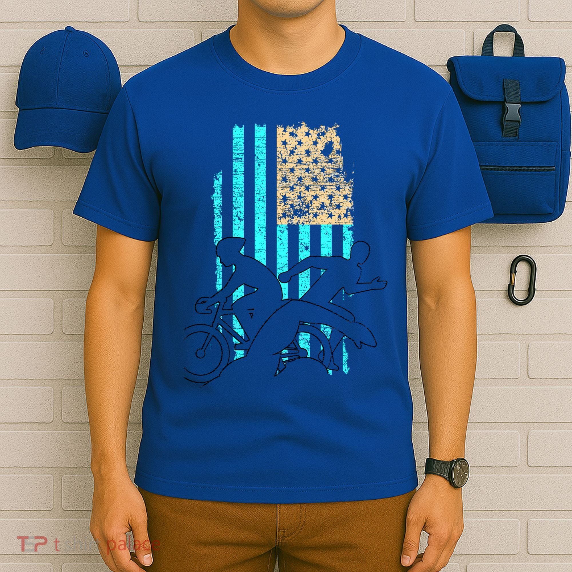 Usa Flag Triathlon Great Gift Swim Bike Run T-Shirt