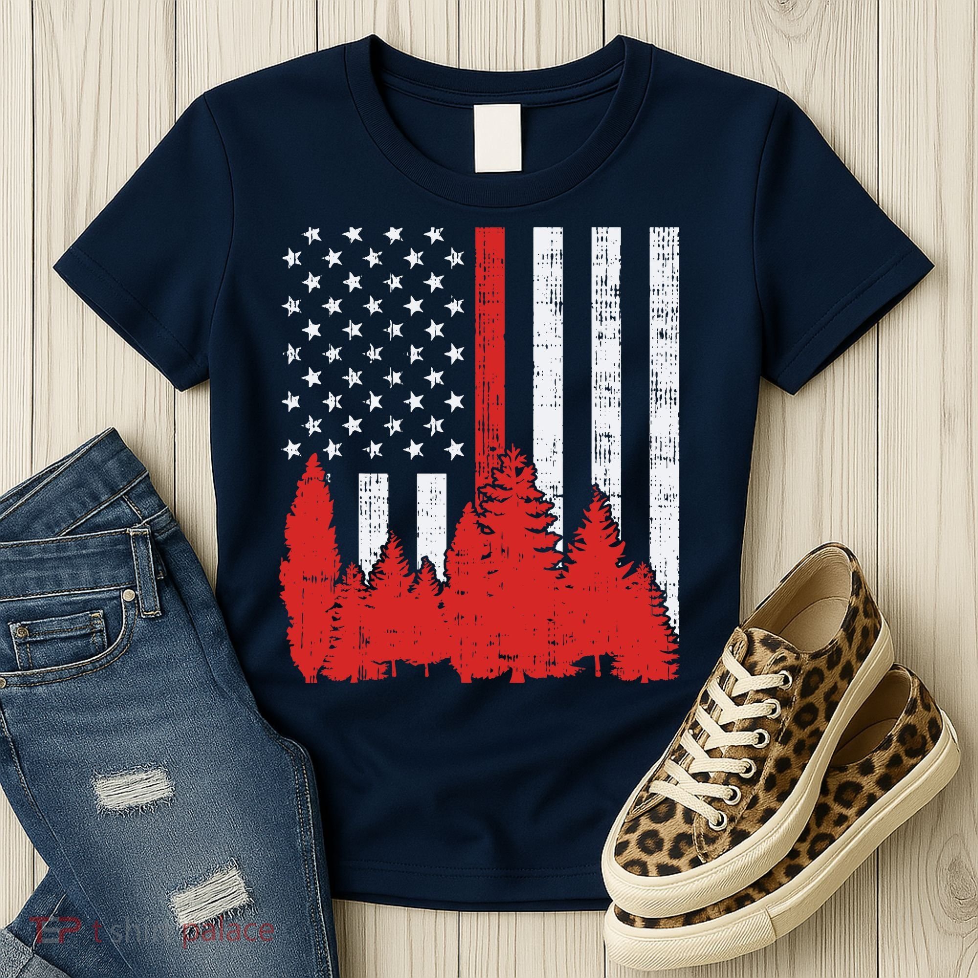 USA Flag Thin Red Line Forest Fire Wildland Firefighter Gift Women's T-Shirt