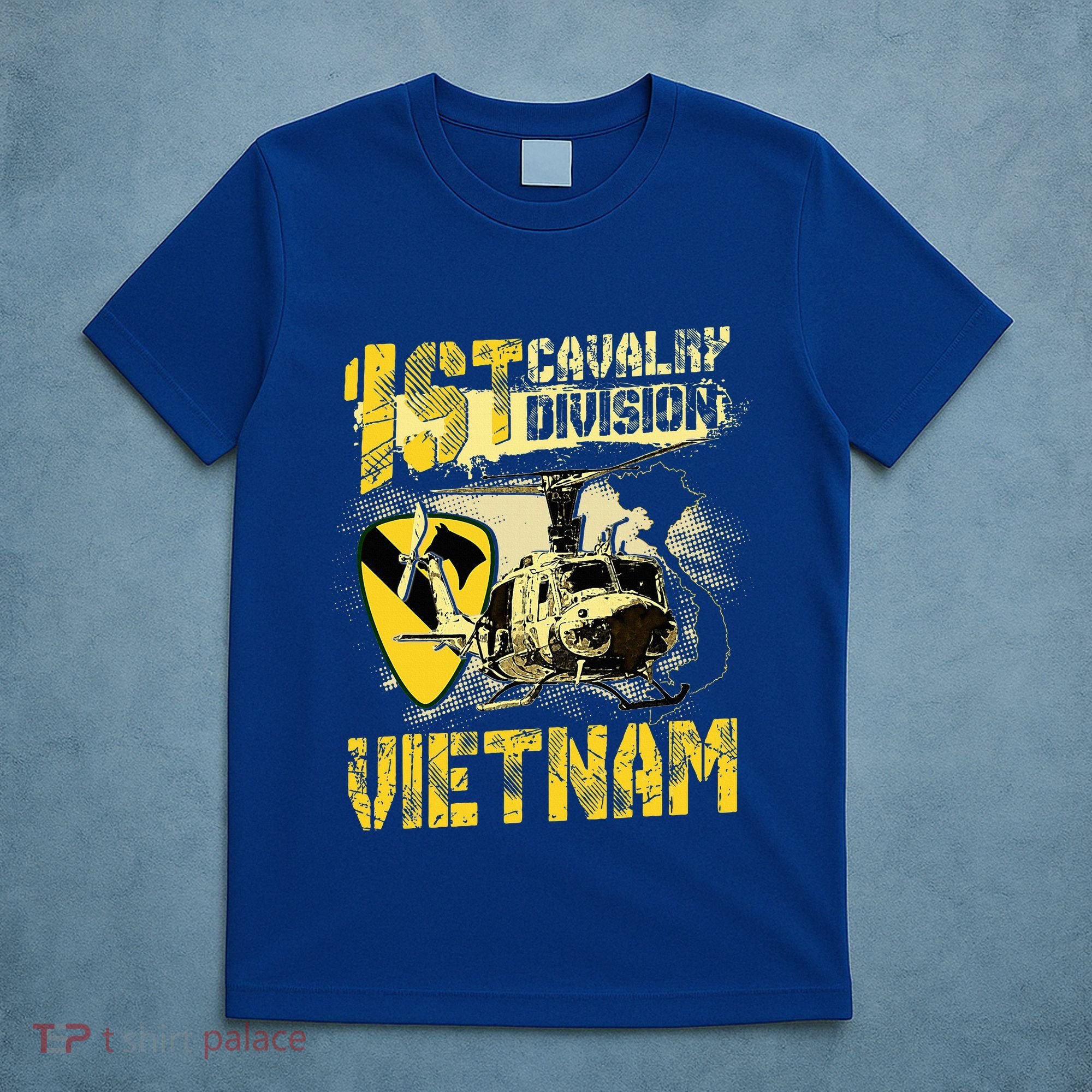 Uh1 Huey Helicopter 1st Cavalry Division Vietnam Veteran T-Shirt