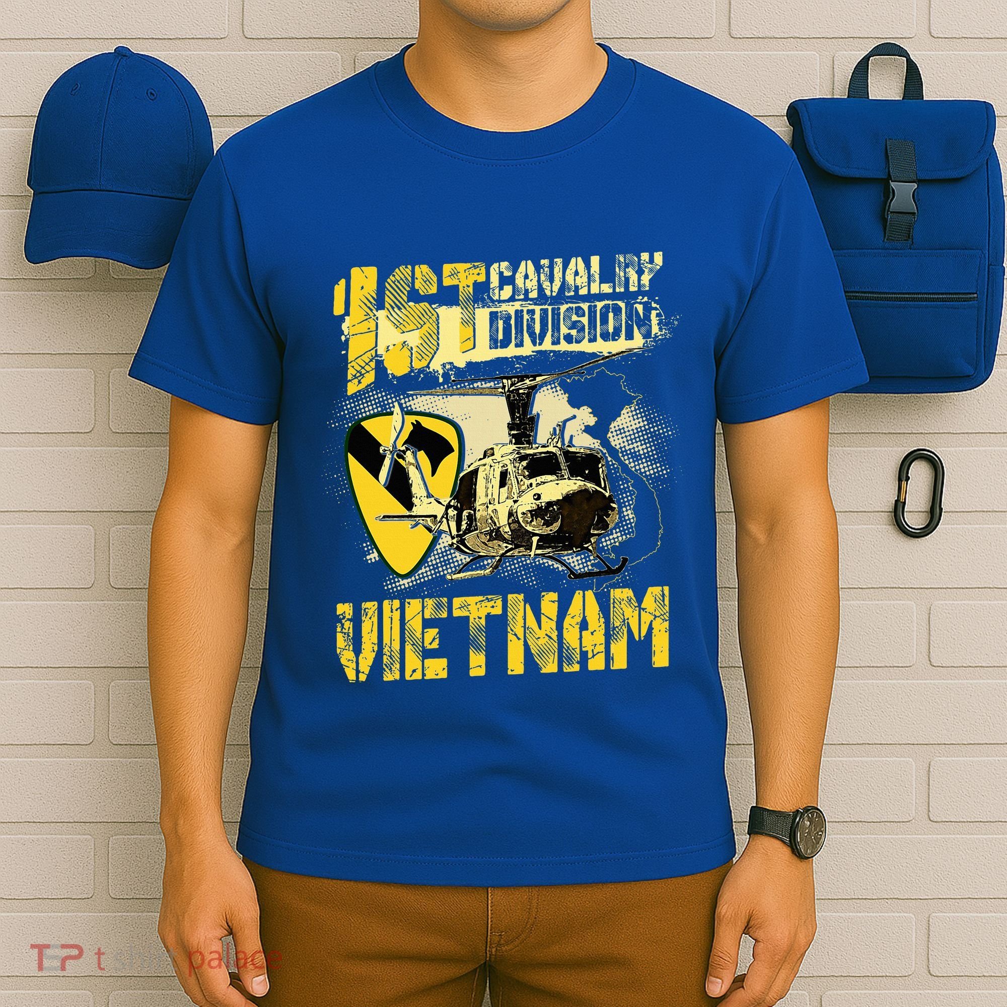Uh1 Huey Helicopter 1st Cavalry Division Vietnam Veteran T-Shirt