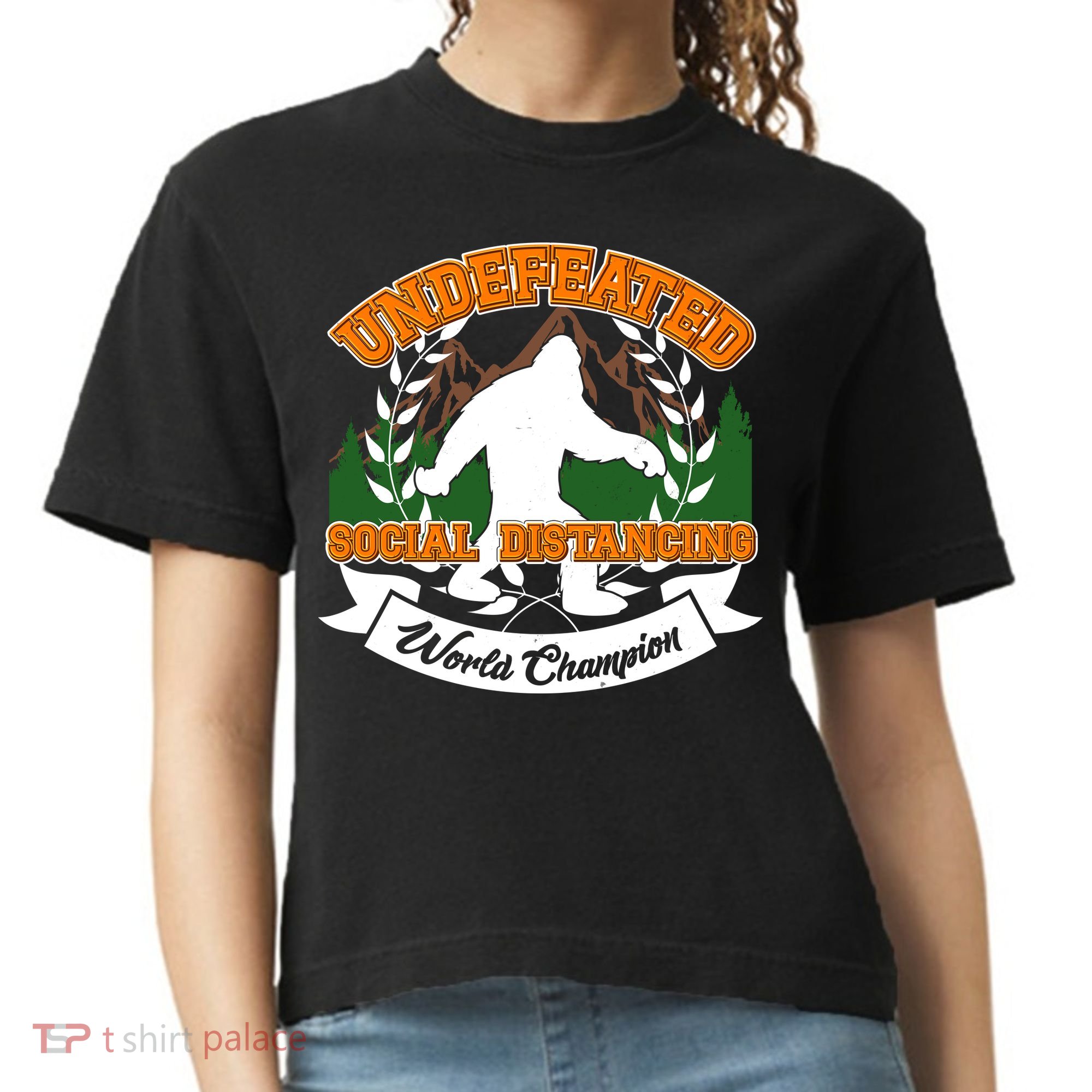 Undefeated Sasquatch Social Distancing Bigfoot Comfort Colors Boxy T-Shirt