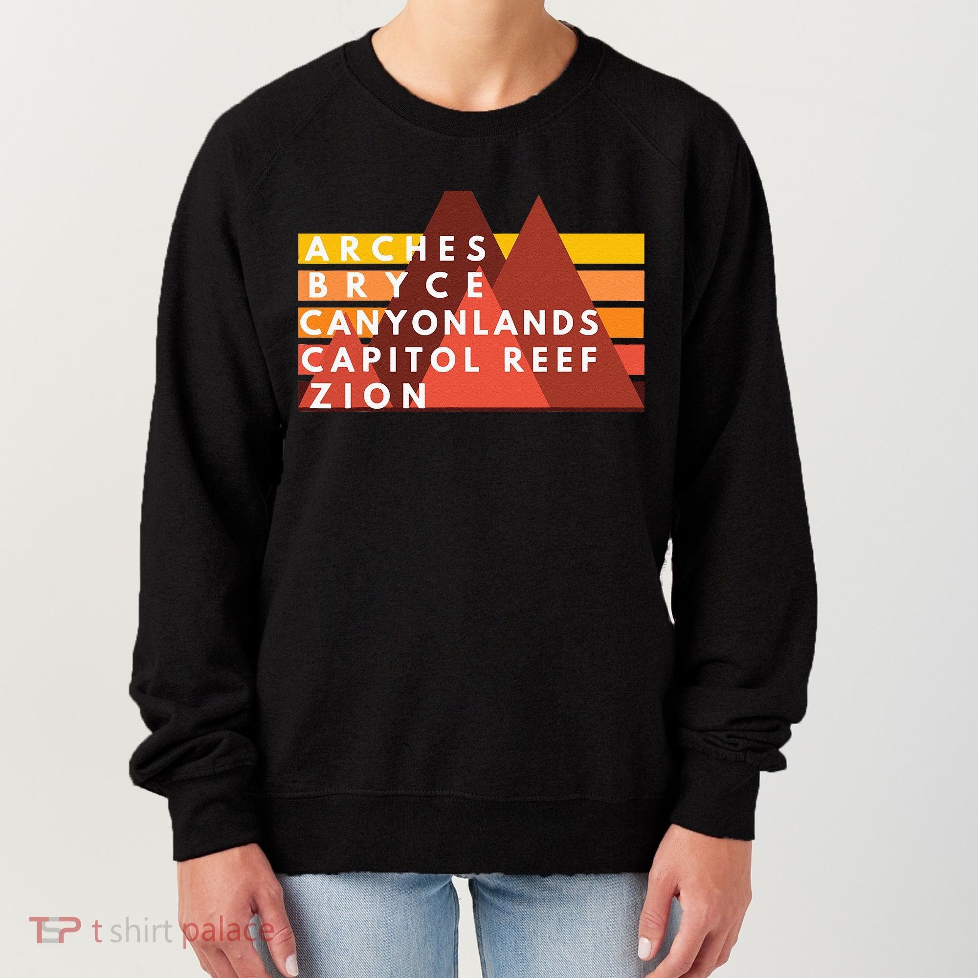 Utah National Parks Utah's Mighty Five Souvenir NPS Moab Women's Sweatshirt