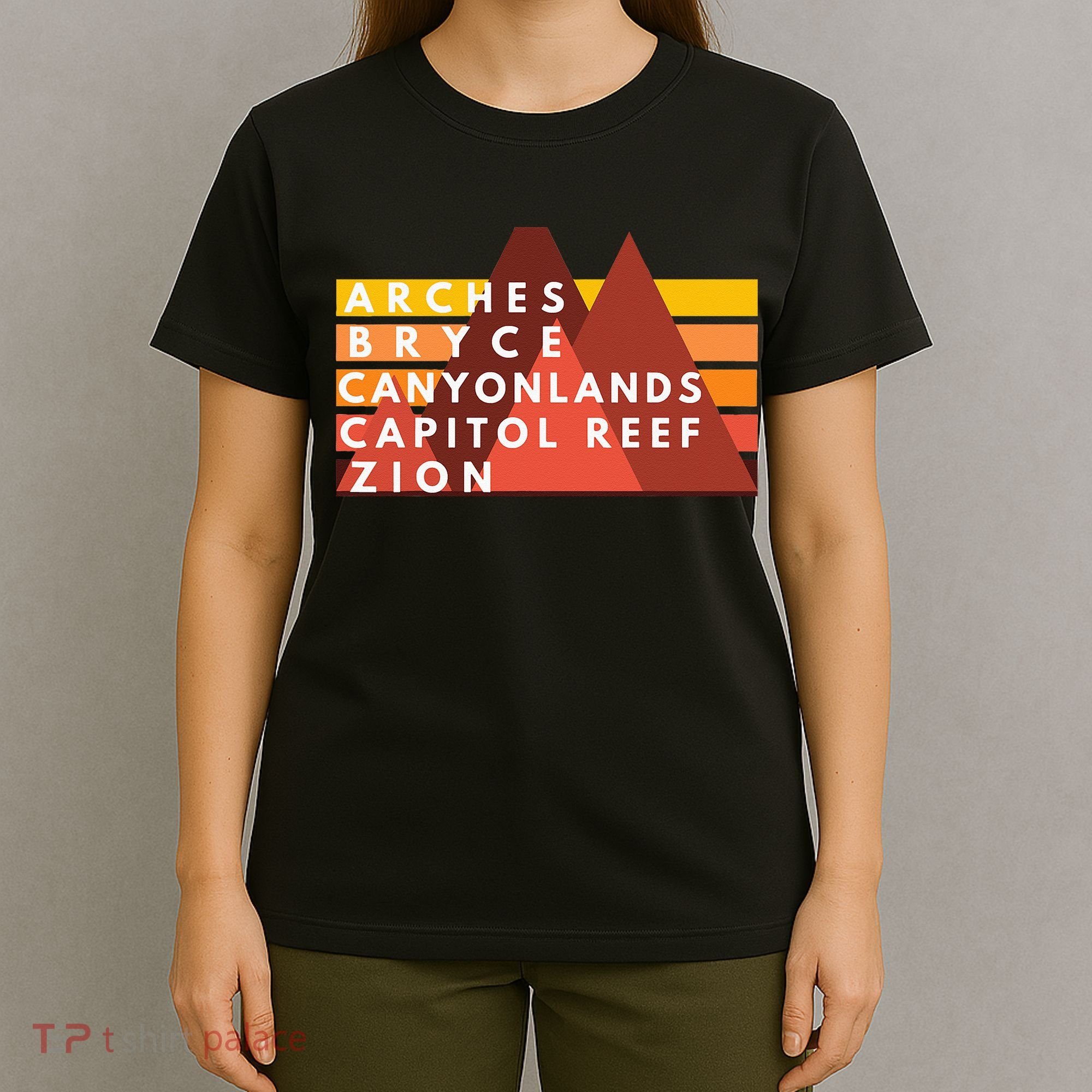 Utah National Parks Utah's Mighty Five Souvenir NPS Moab T-Shirt