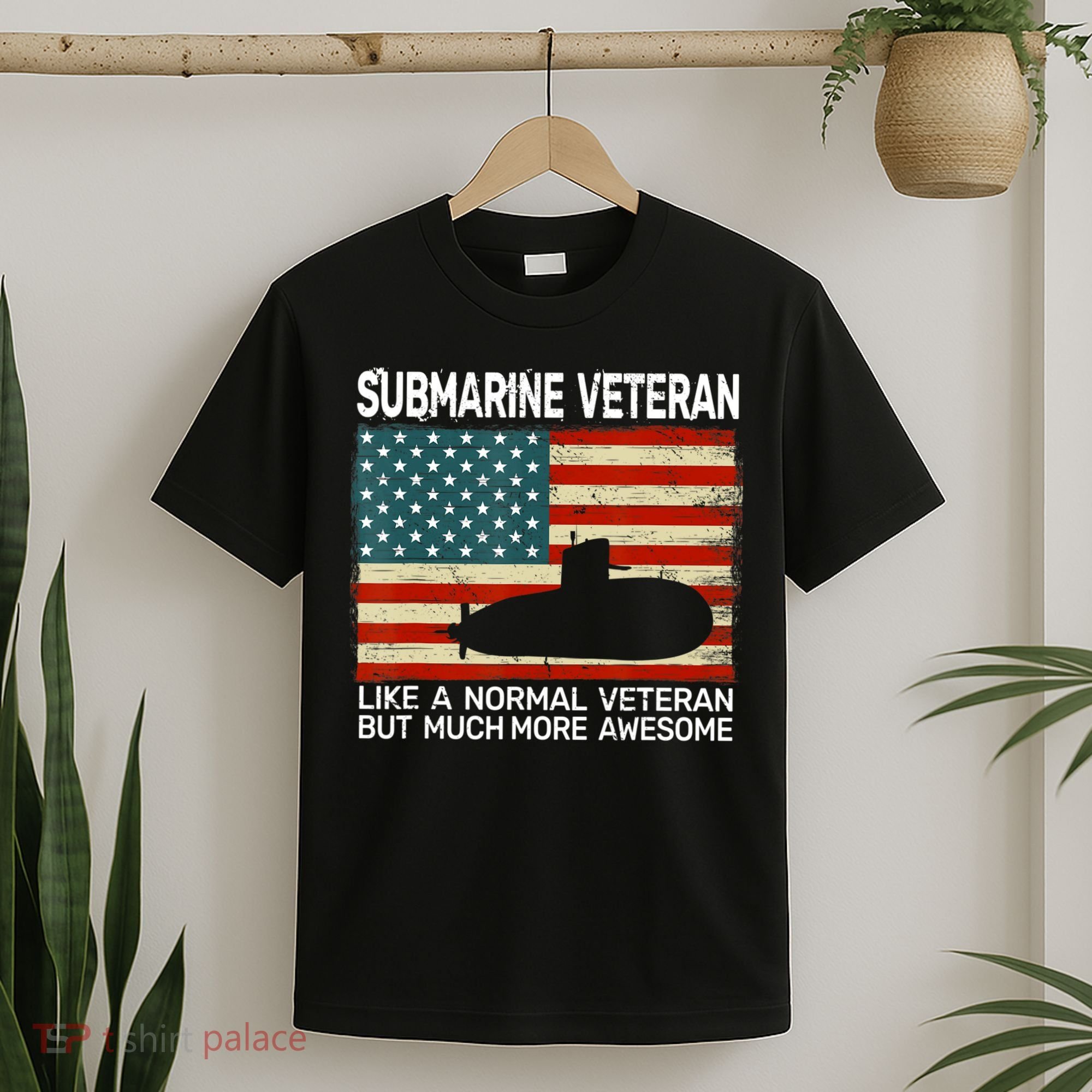 US Navy Submarine Veteran USA Flag Vintage Submariner T-Shirt