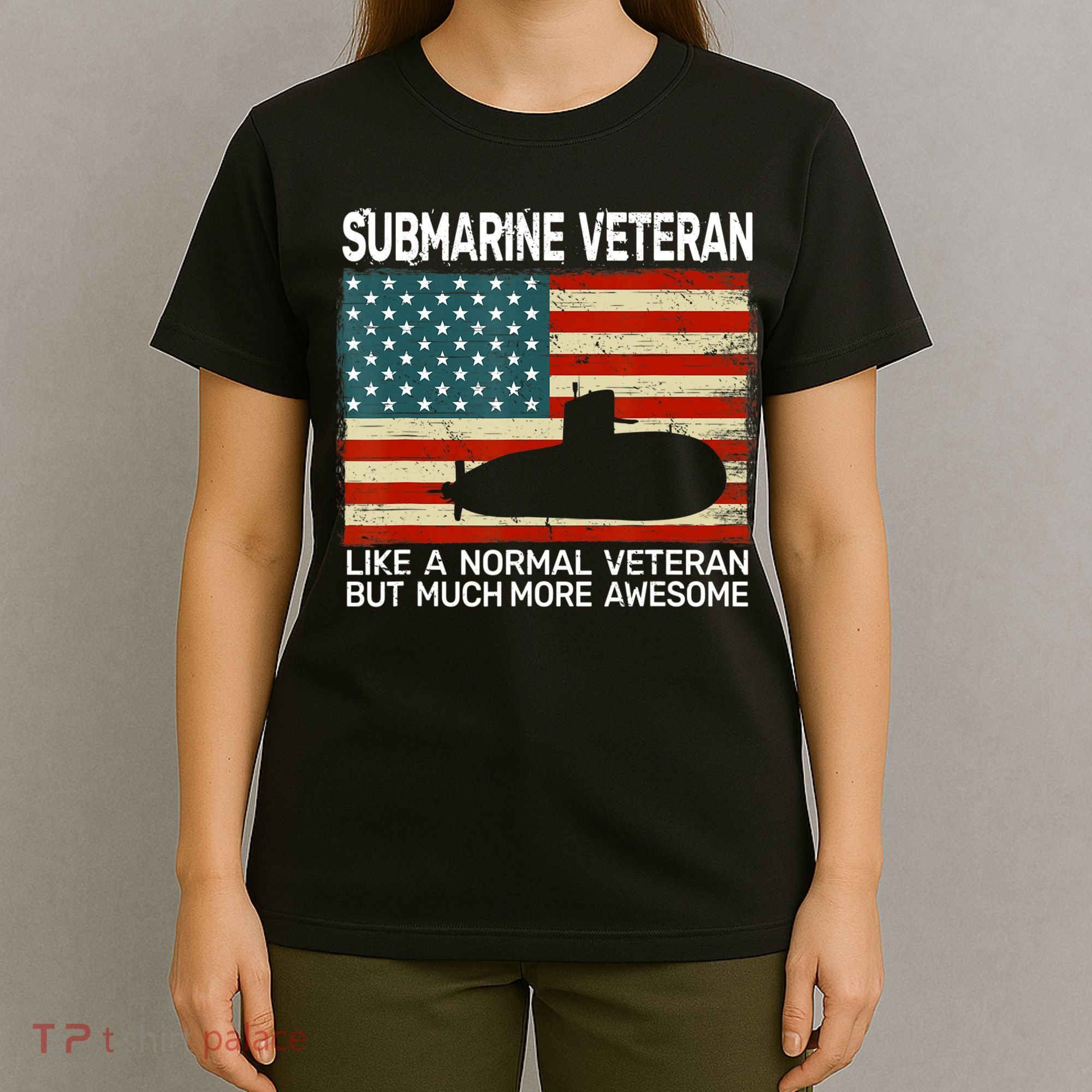 US Navy Submarine Veteran USA Flag Vintage Submariner T-Shirt