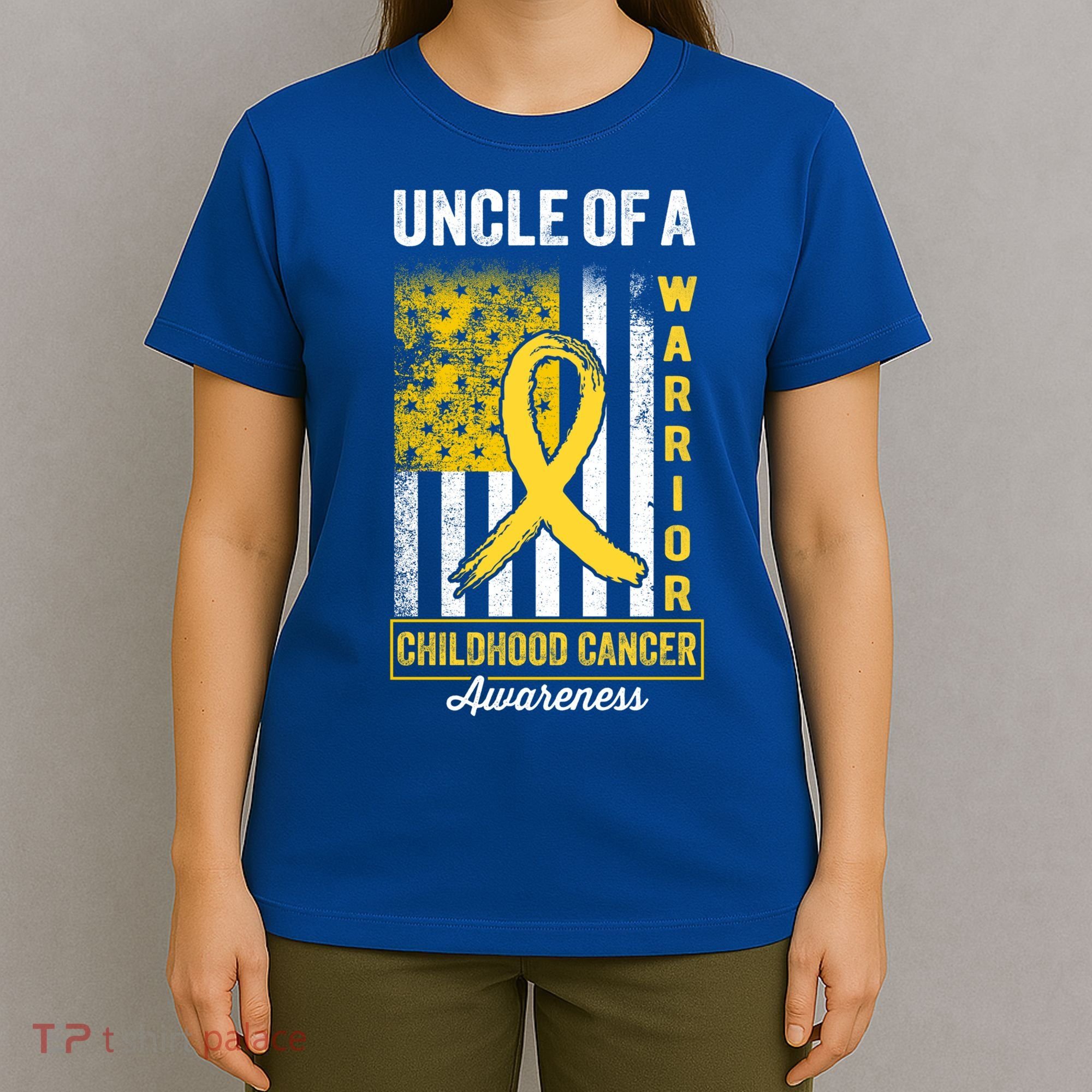 Uncle Of A Warrior Childhood Cancer Awareness Gold Us Flag Cool Gift T-Shirt