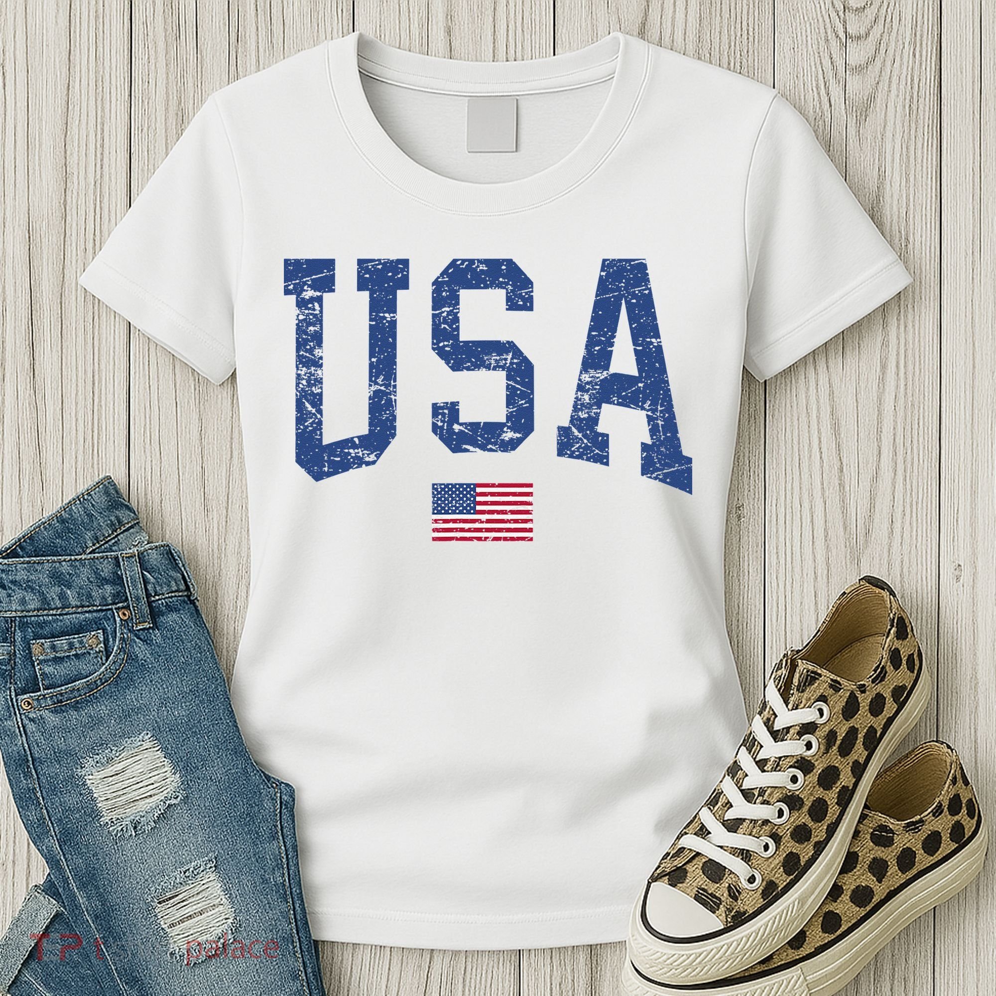 USA  Patriotic American Flag Distressed Women's T-Shirt