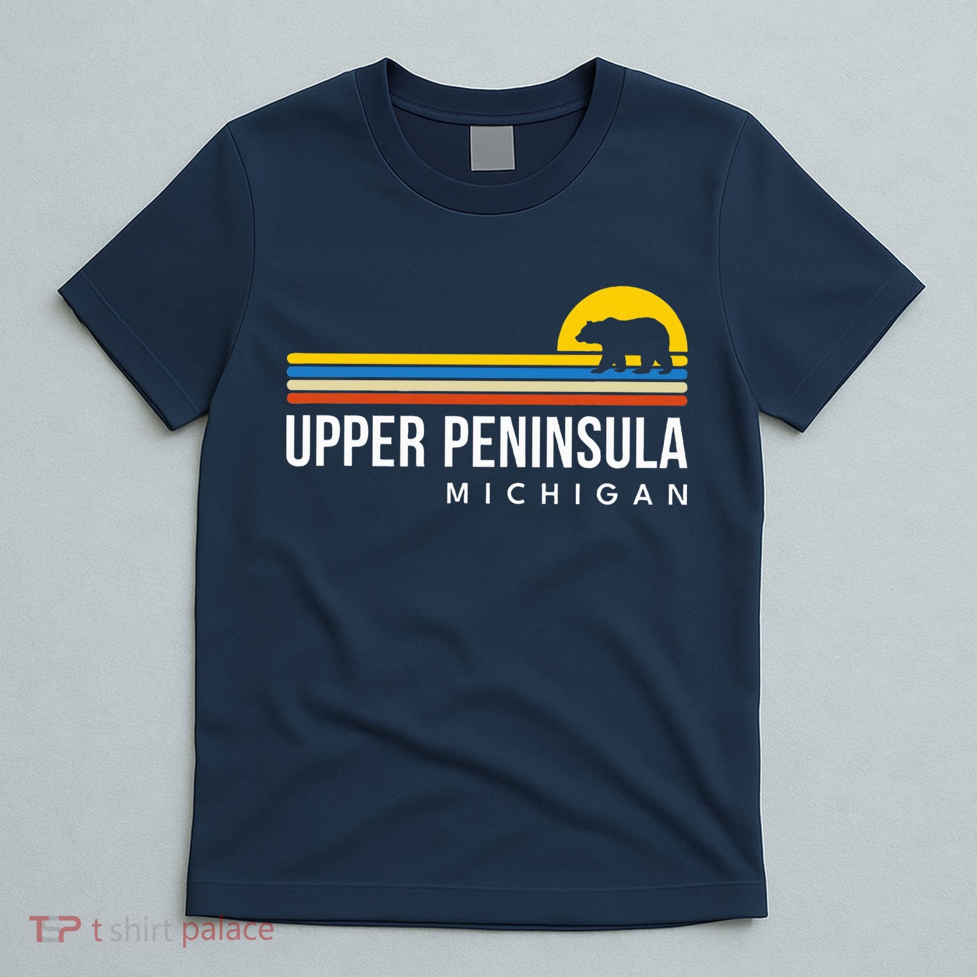 Upper Peninsula Michigan Mi Bear Vintage Retro Souvenirs T-Shirt