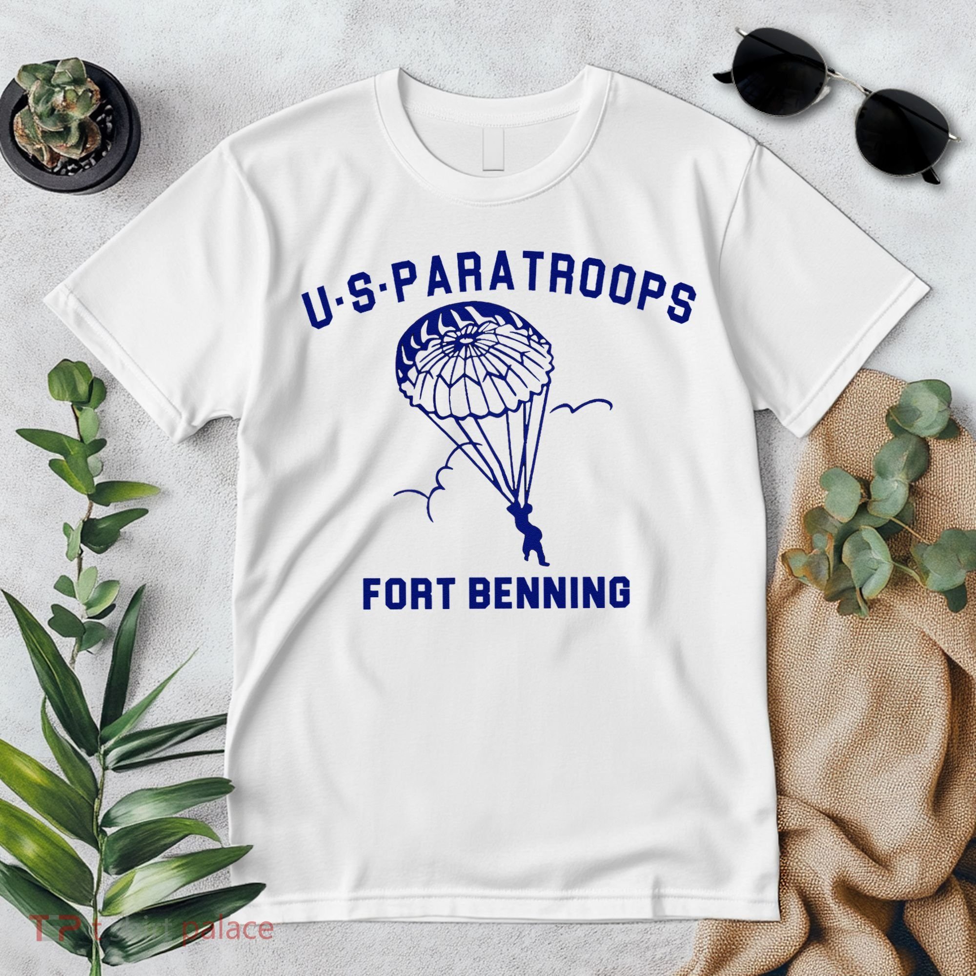 US Paratroops Paratroopers Fort Benning WW2 Premium T-Shirt