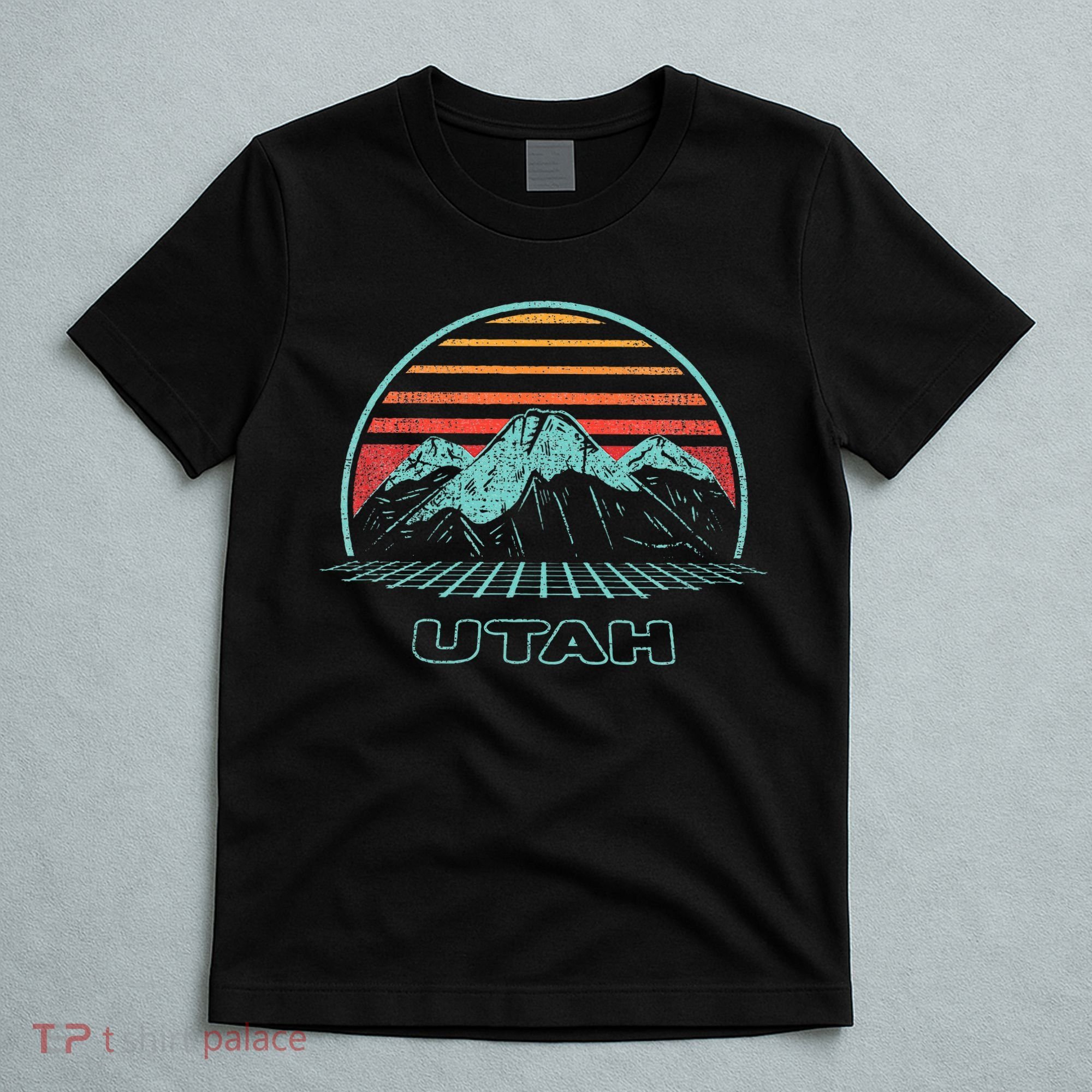 Utah Retro Mountain Hiking 80s Style T-Shirt