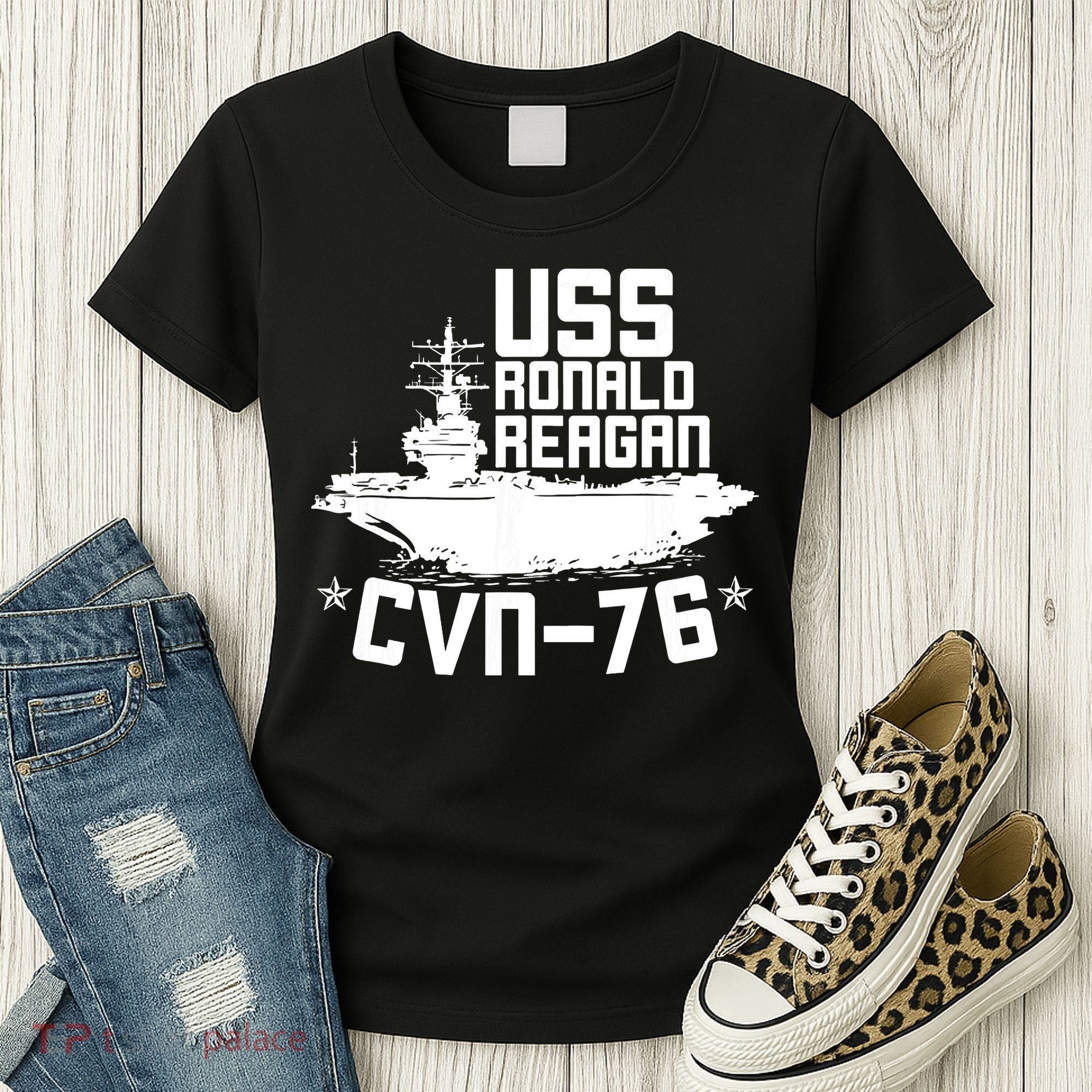 Uss Ronald Regan Cvn76 Aircraft Carrier For A Veteran Women's T-Shirt